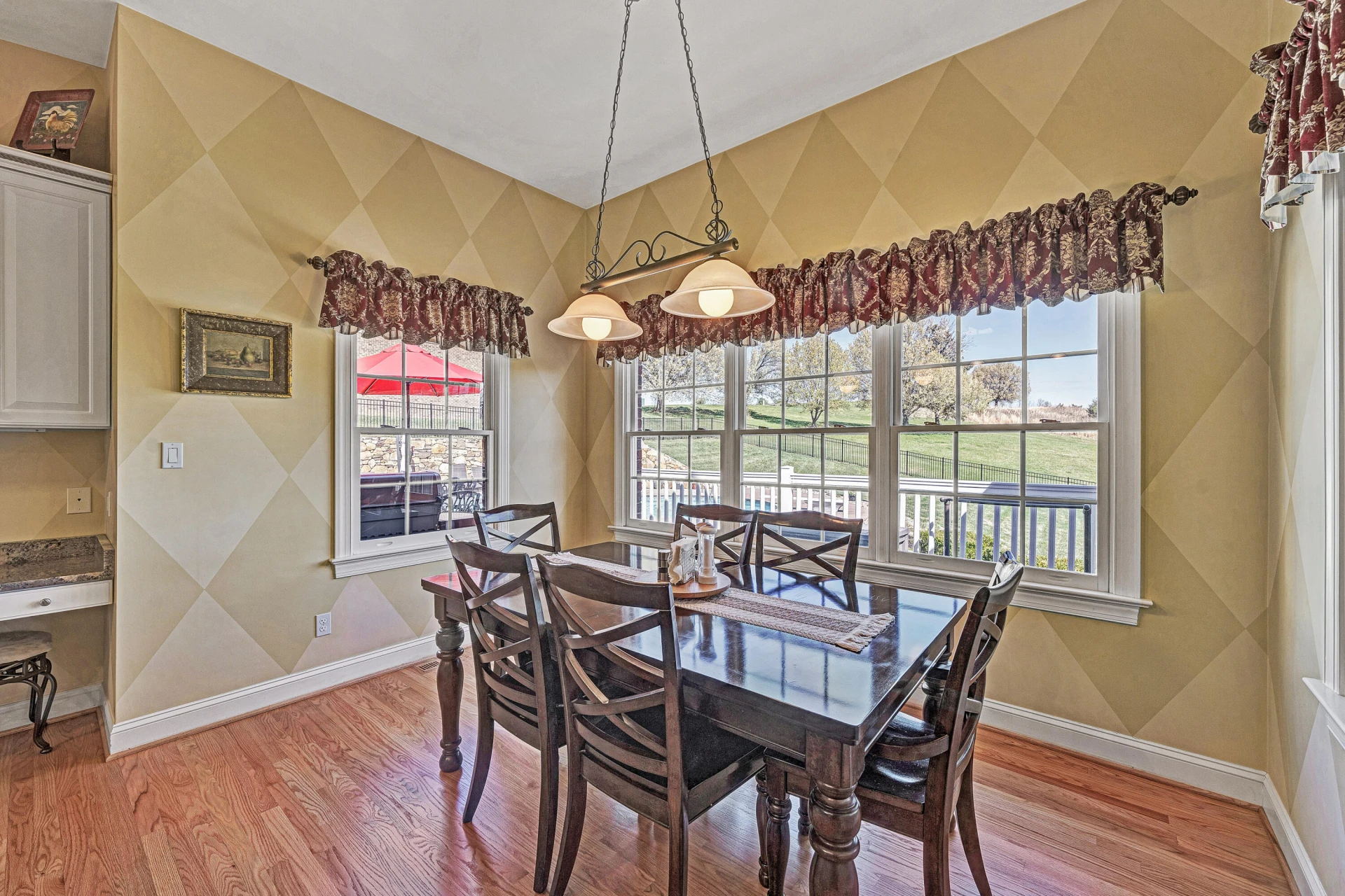 232 Savannah CT - Photo 16