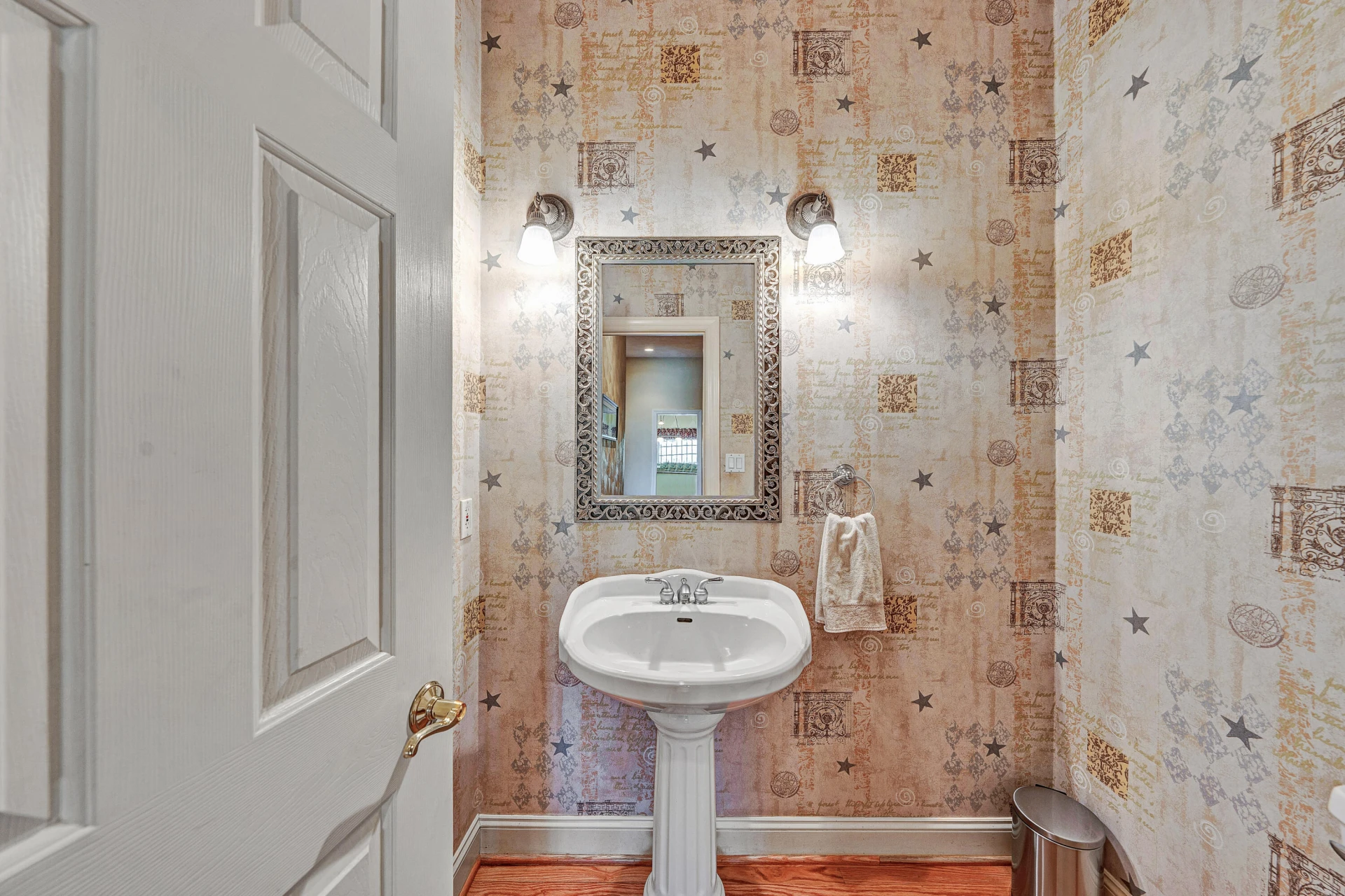 232 Savannah CT - Photo 24
