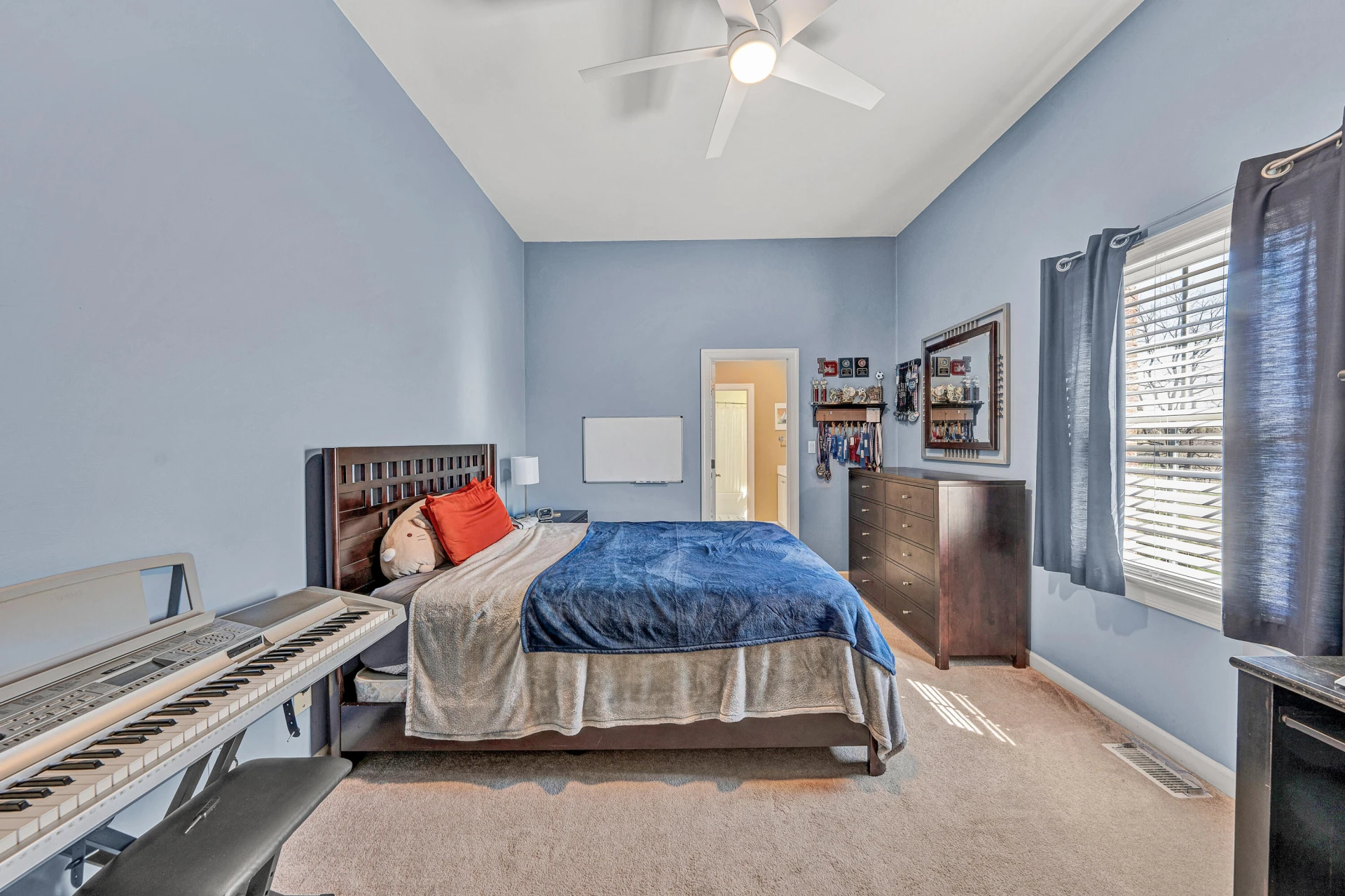232 Savannah CT - Photo 35