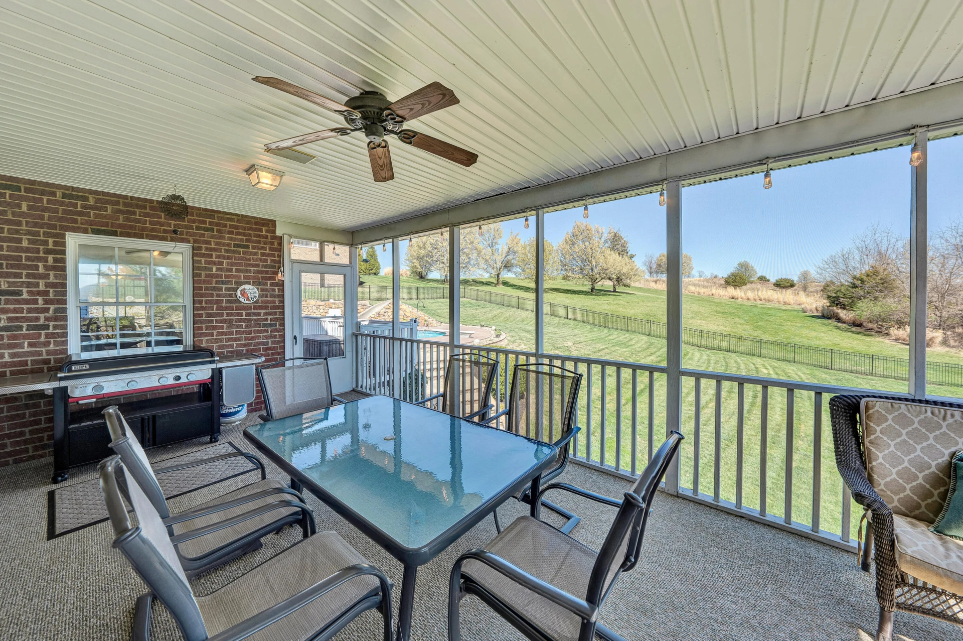 232 Savannah CT - Photo 40