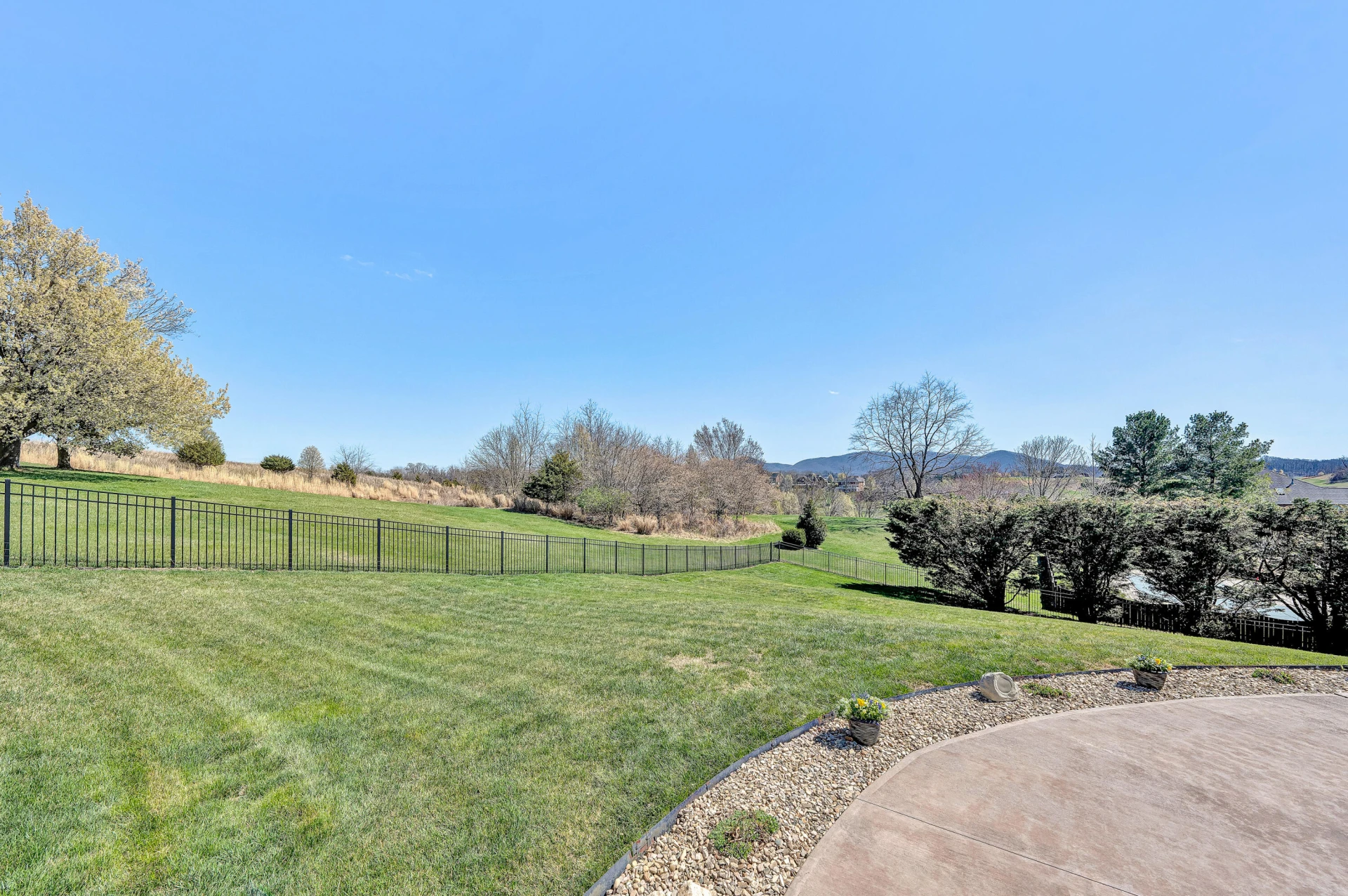232 Savannah CT - Photo 54