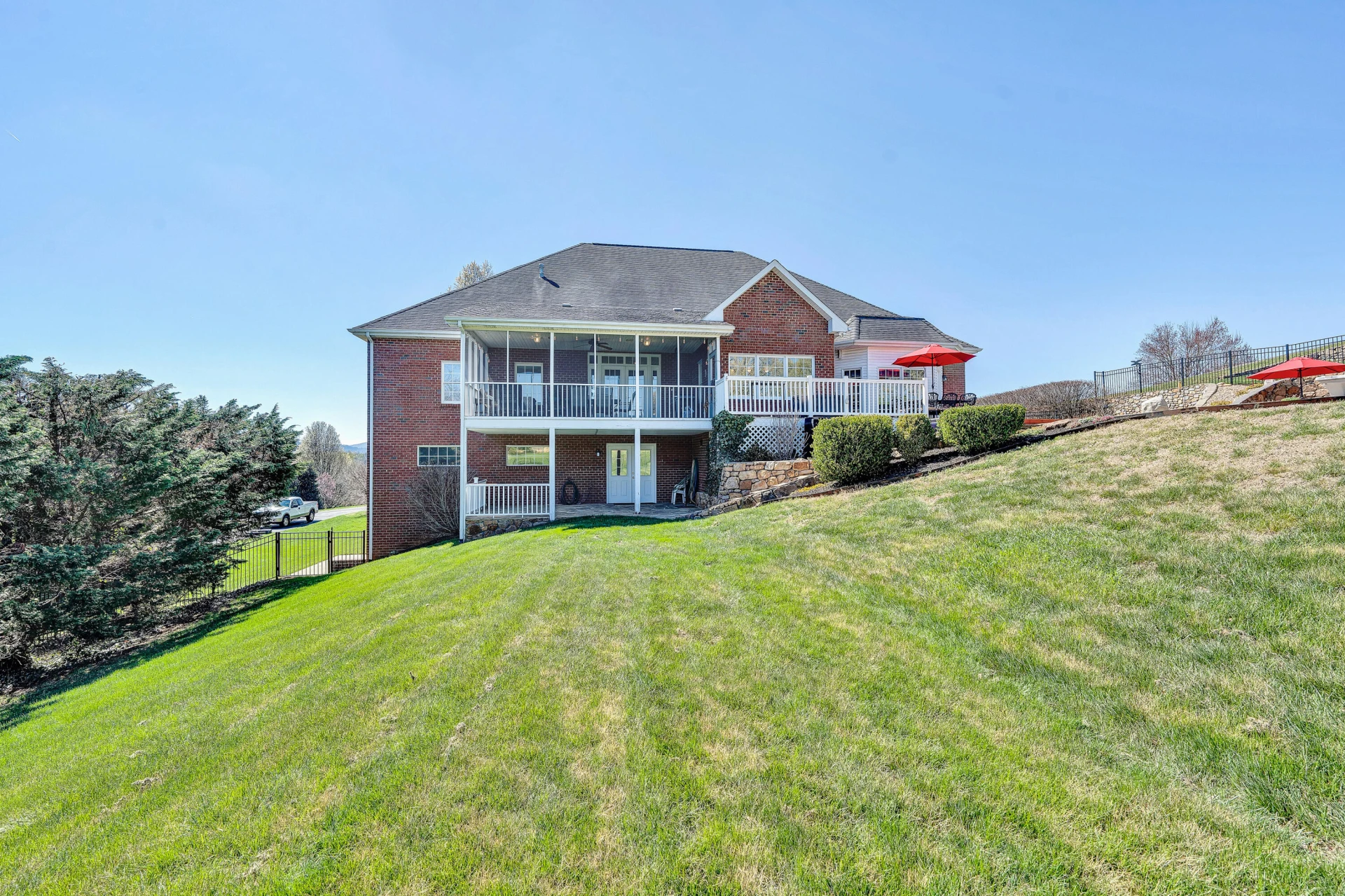 232 Savannah CT - Photo 76
