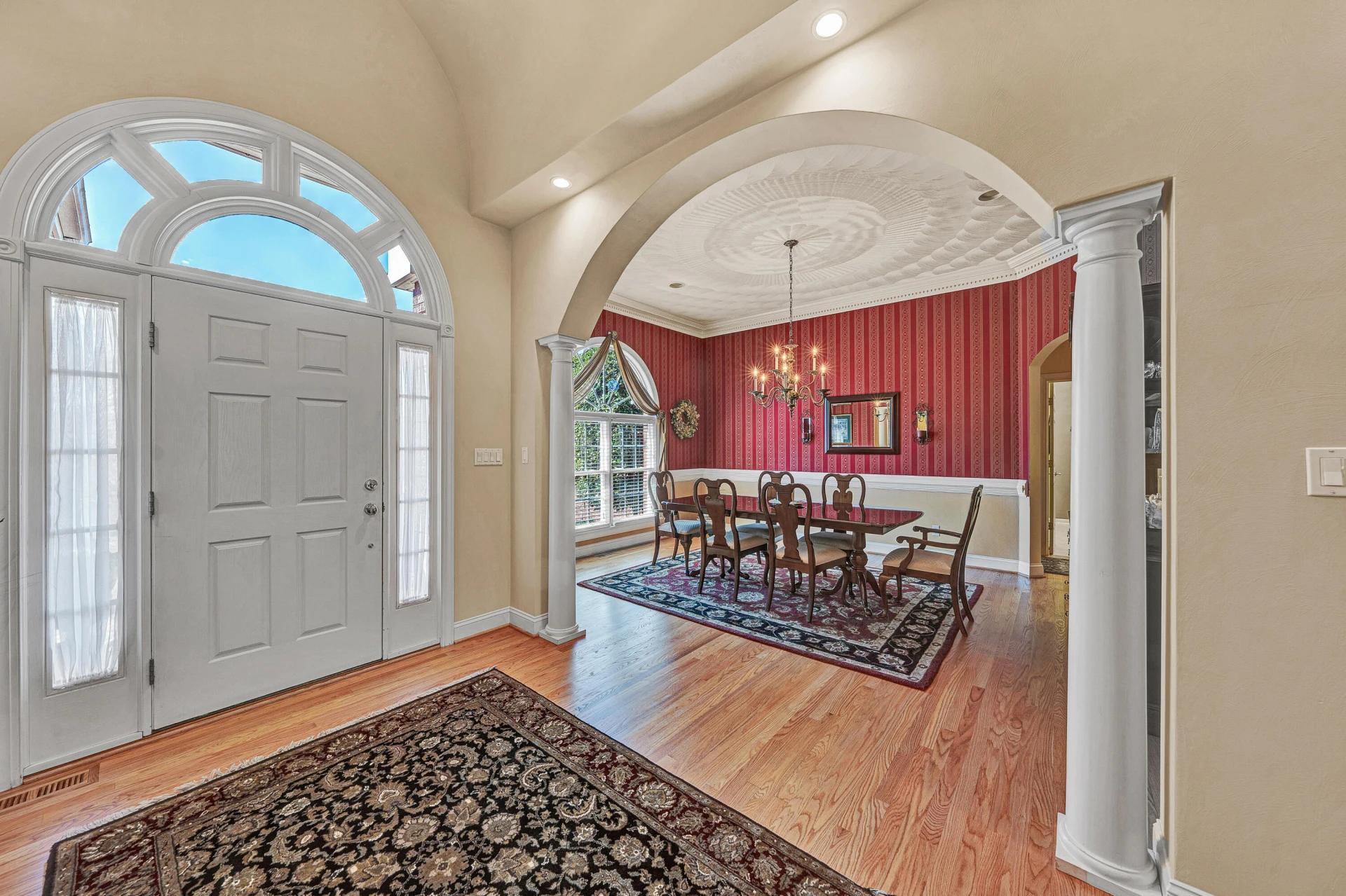 232 Savannah CT - Photo 9
