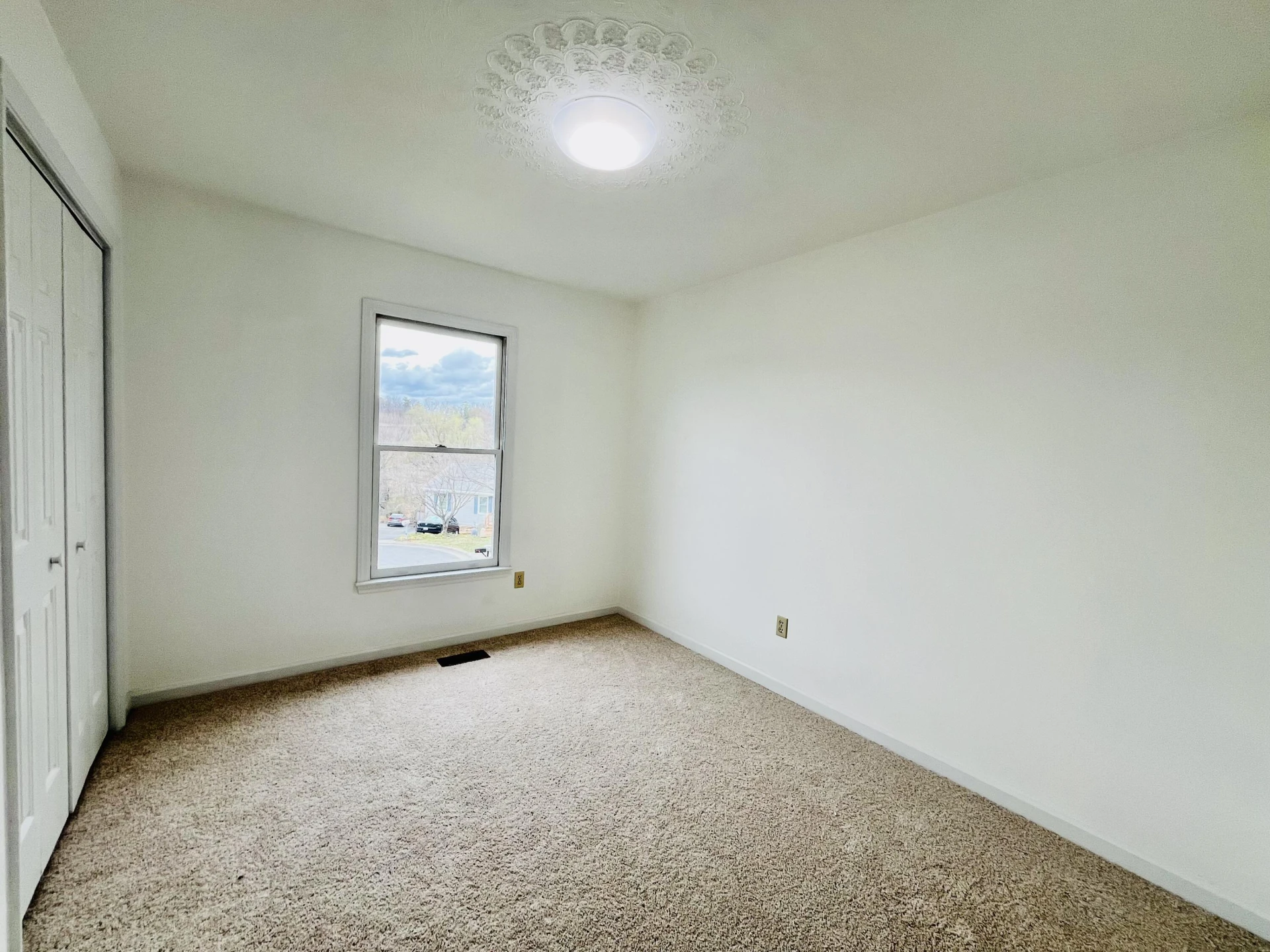 344 Elm ST - Photo 13