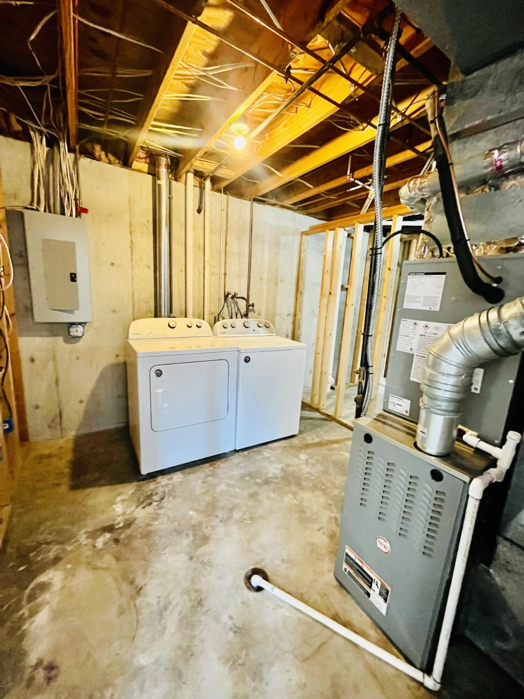 344 Elm ST - Photo 20