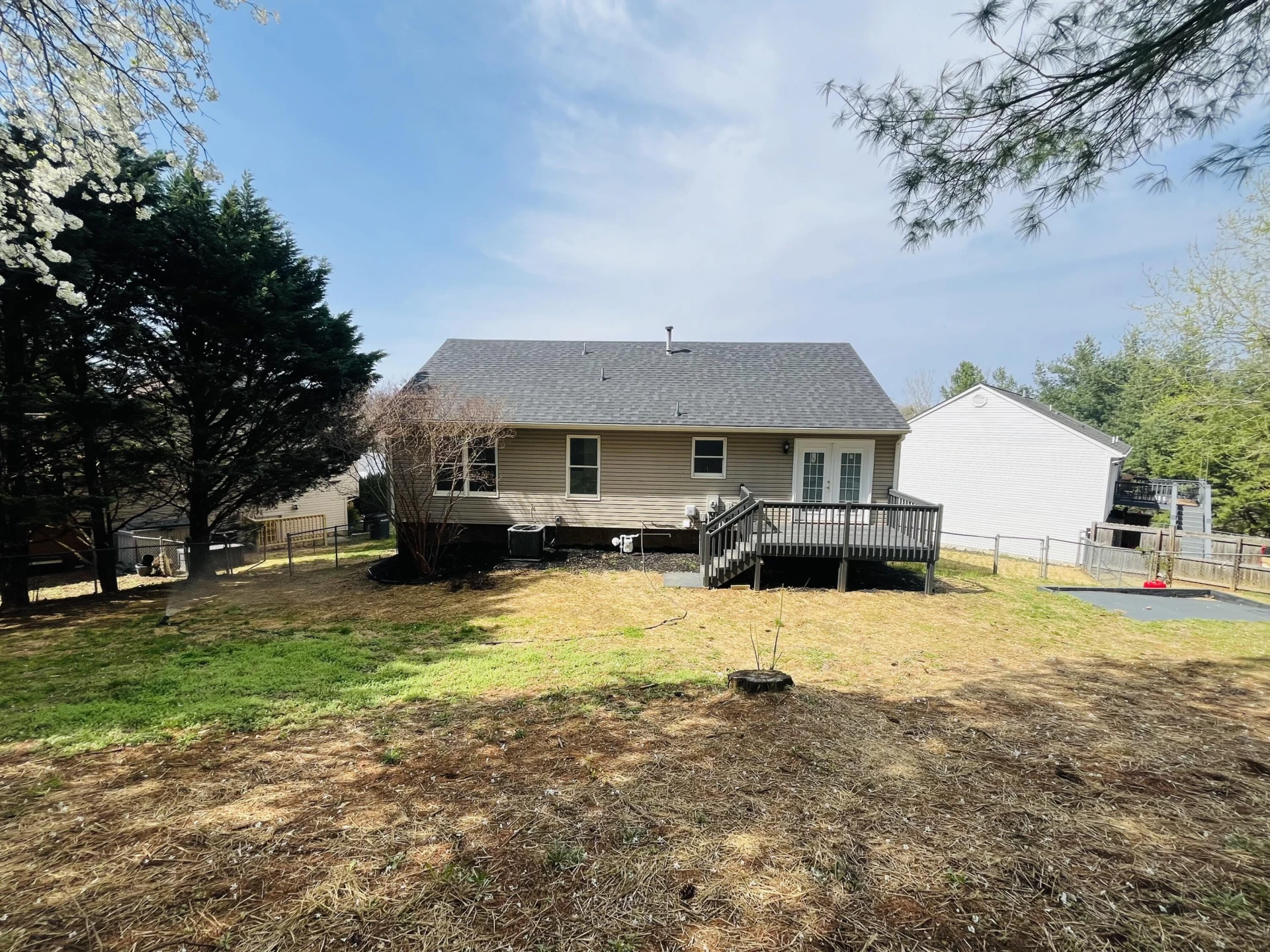 344 Elm ST - Photo 21