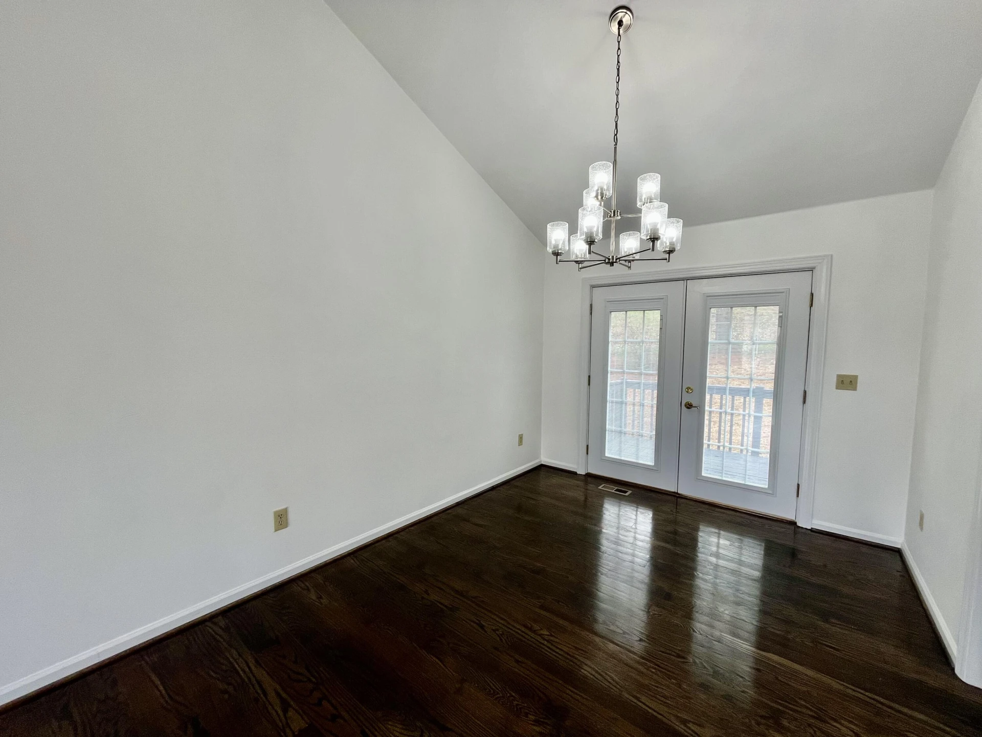 344 Elm ST - Photo 4