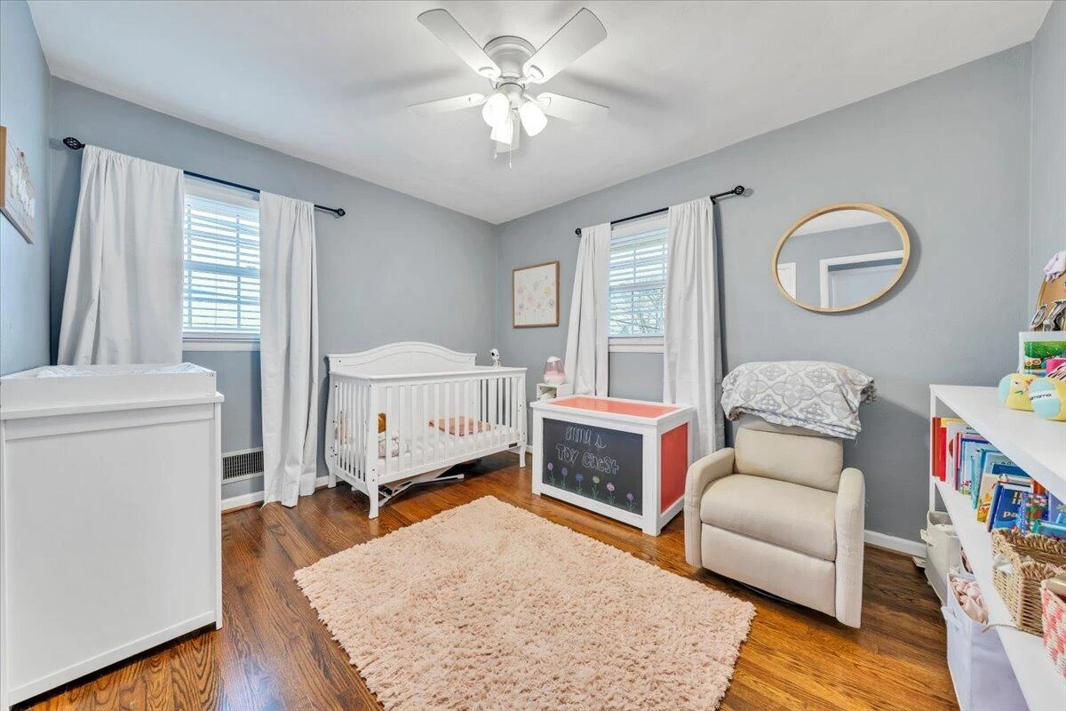 5907 Darby RD - Photo 15