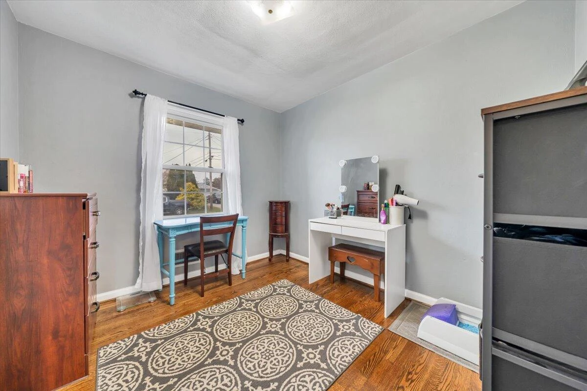 5907 Darby RD - Photo 18