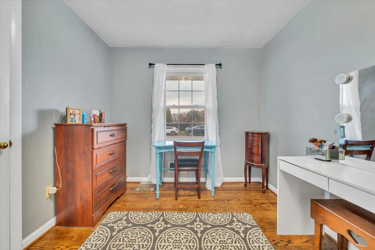 5907 Darby RD - Photo 19
