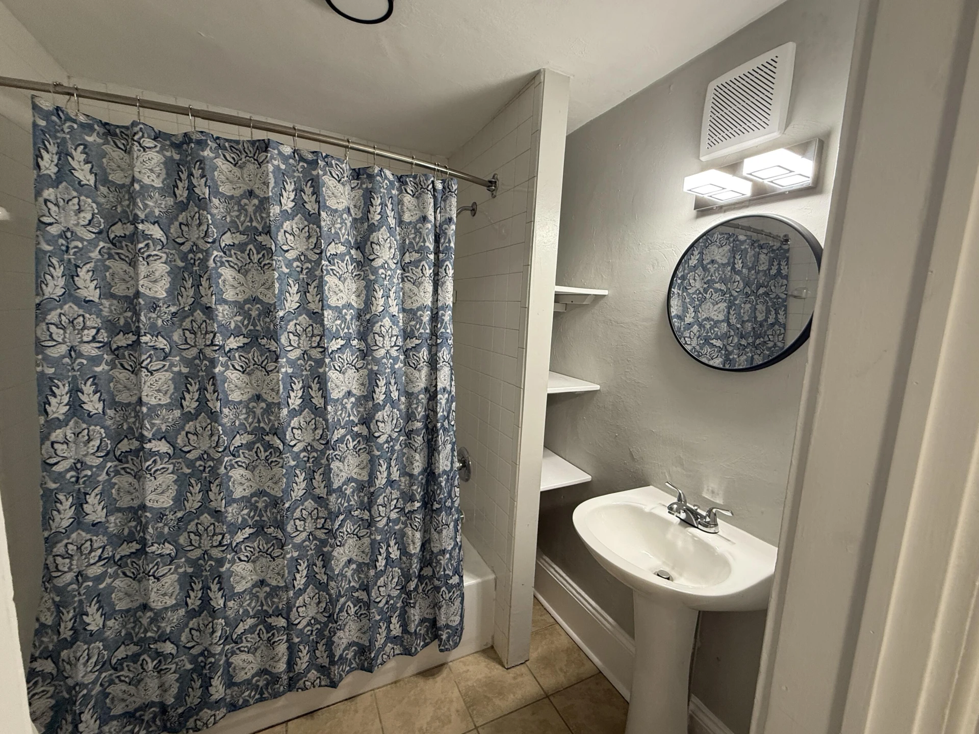 1021 Pechin AVE SE - Photo 14