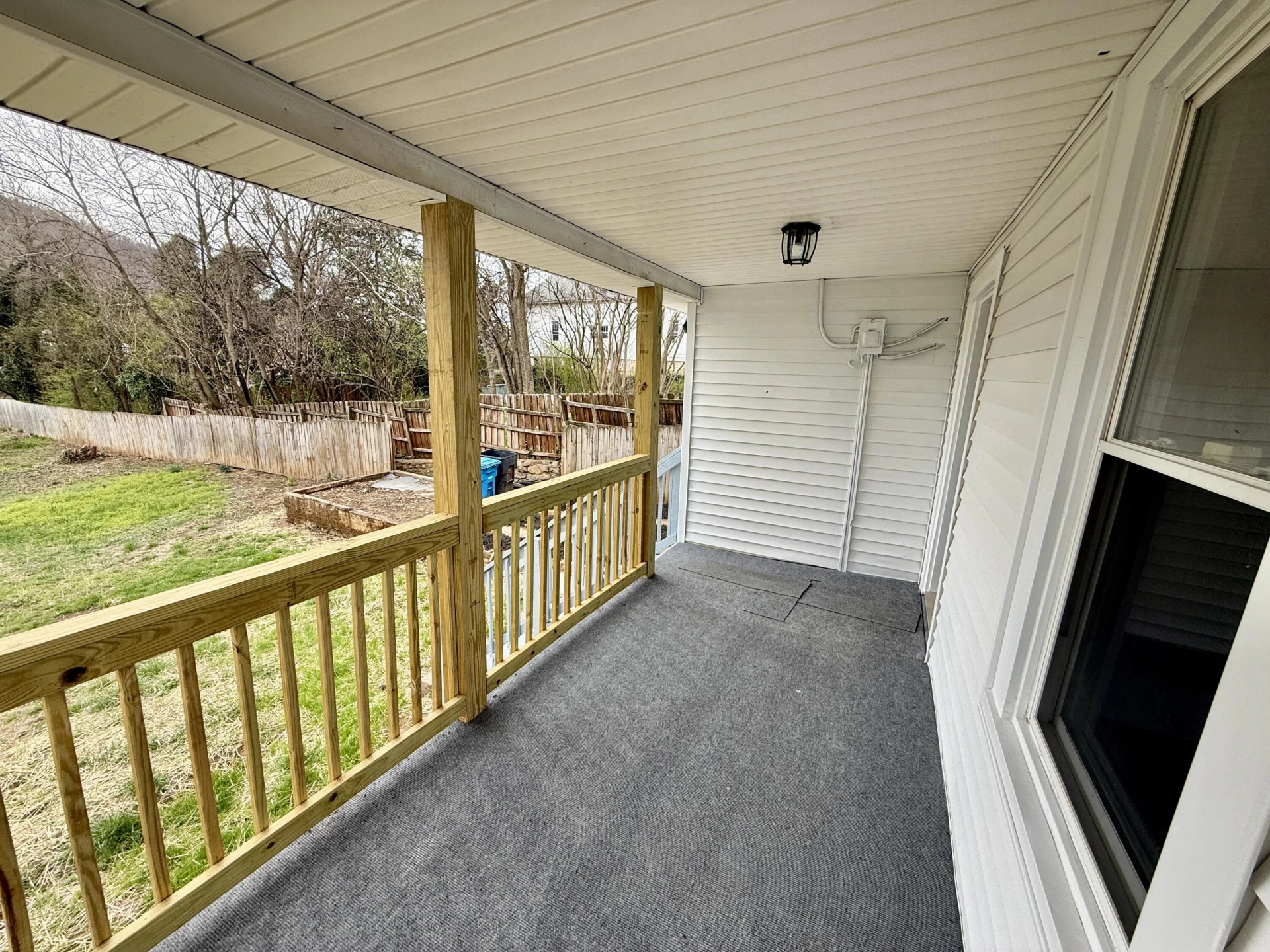 1021 Pechin AVE SE - Photo 34