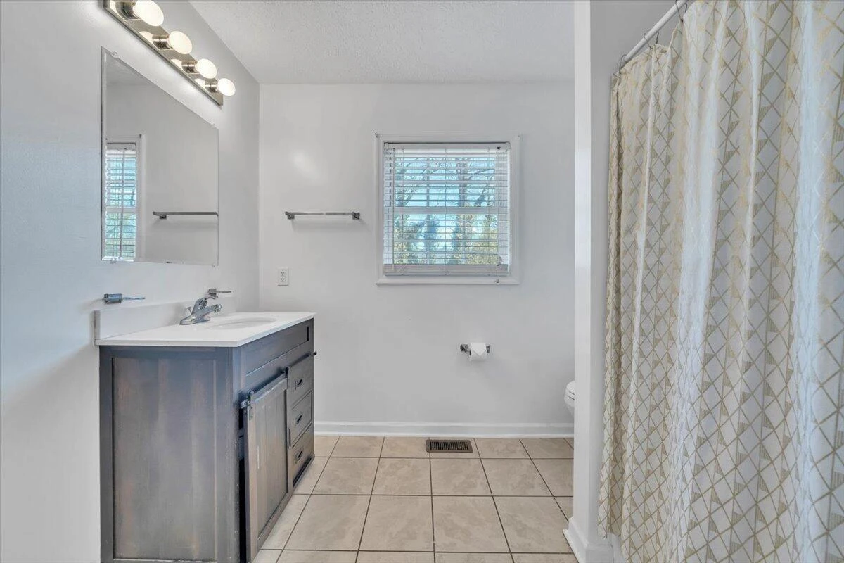 2415 Marr ST NW - Photo 24