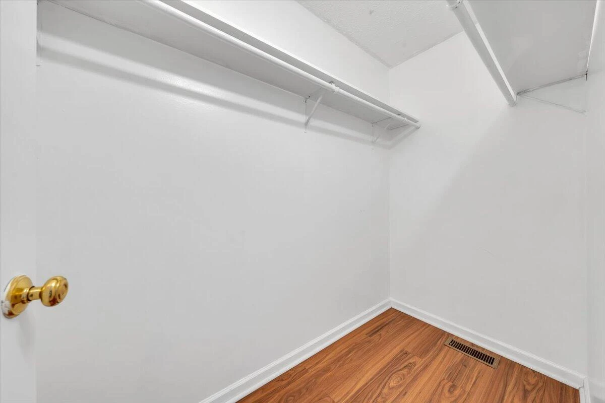 2415 Marr ST NW - Photo 26