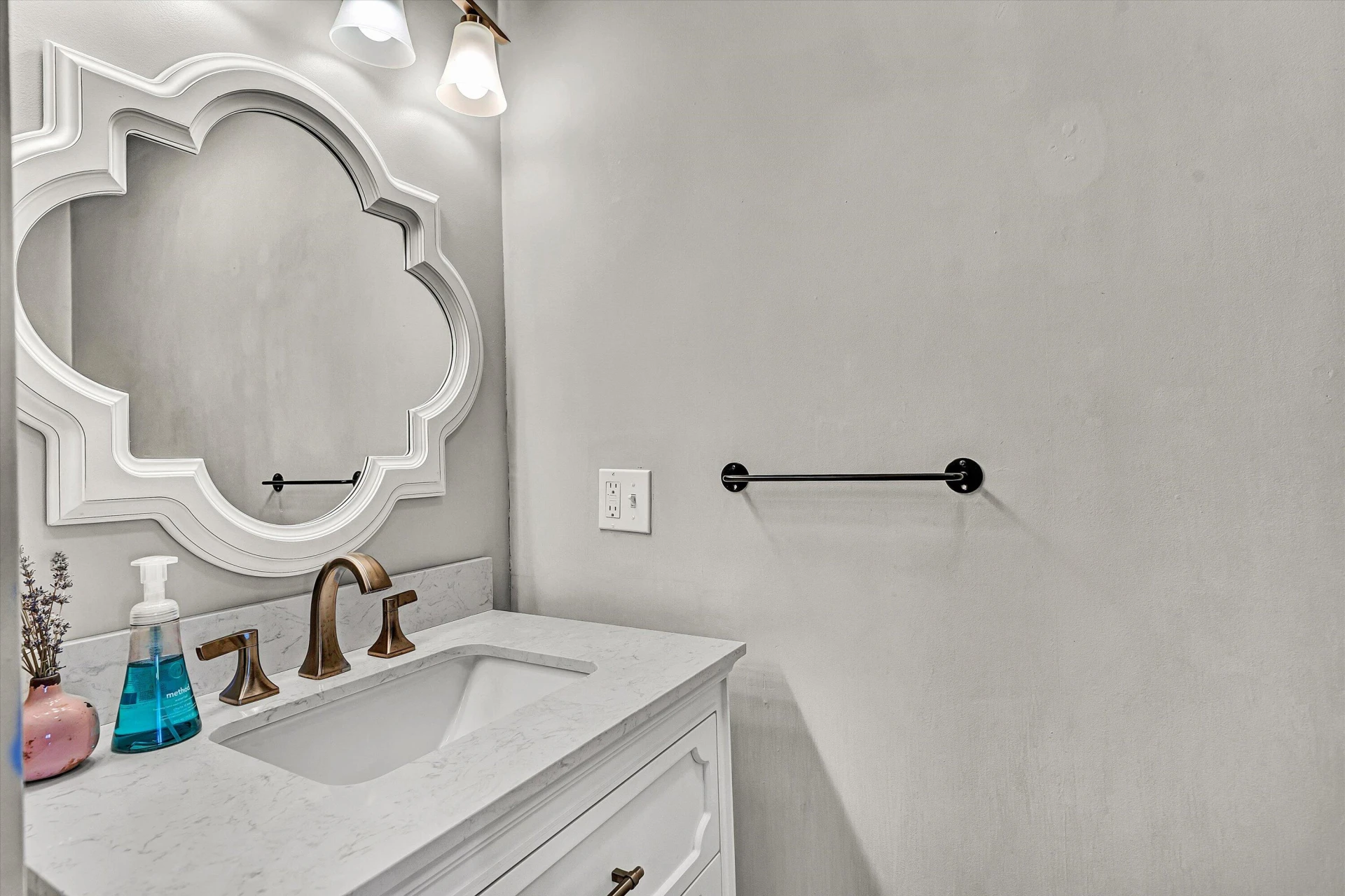 71 Waterside CIR #8-D - Photo 9