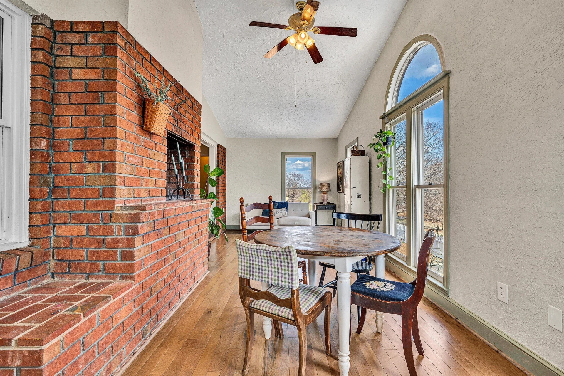4043 Mockingbird Hill RD - Photo 19