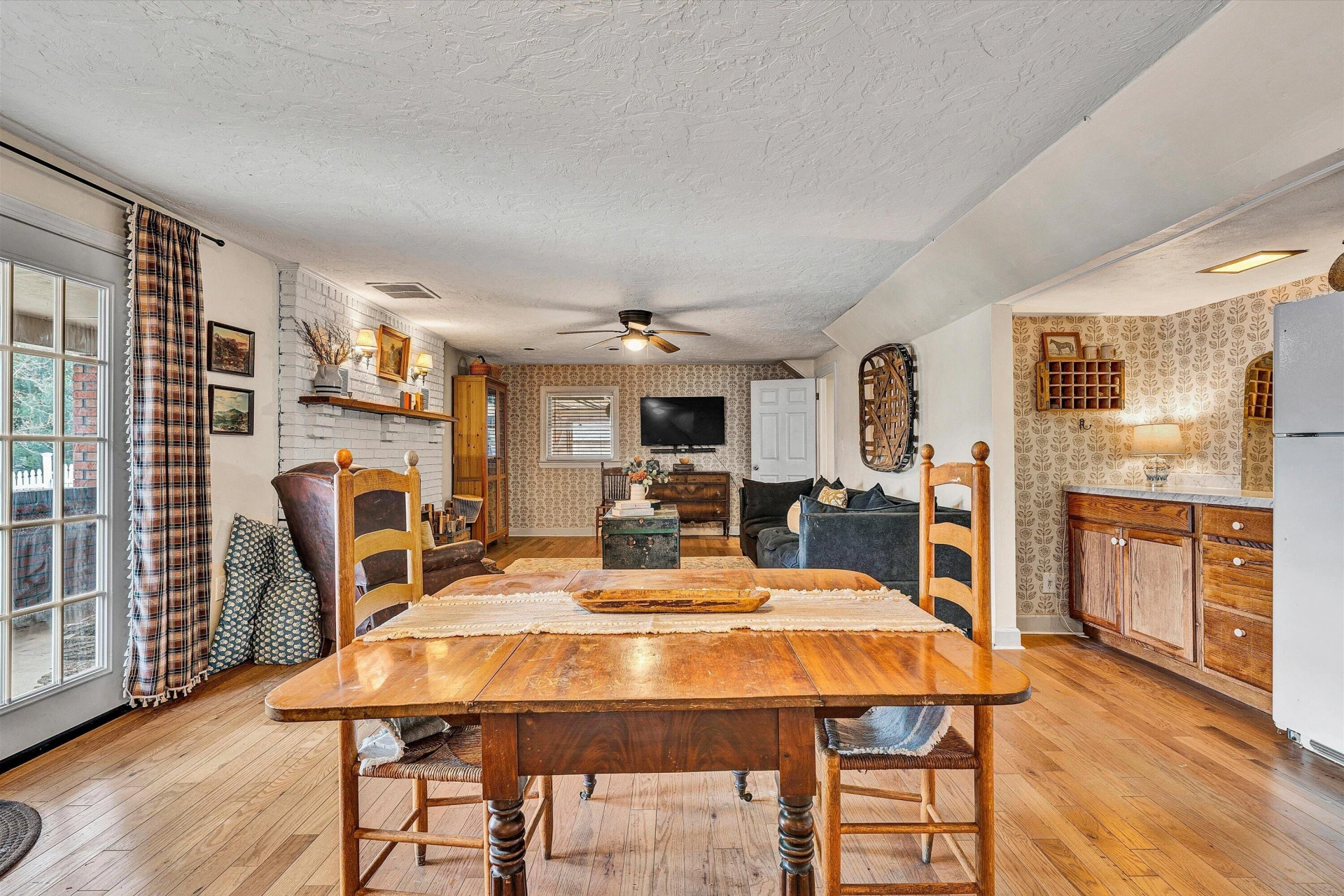 4043 Mockingbird Hill RD - Photo 34