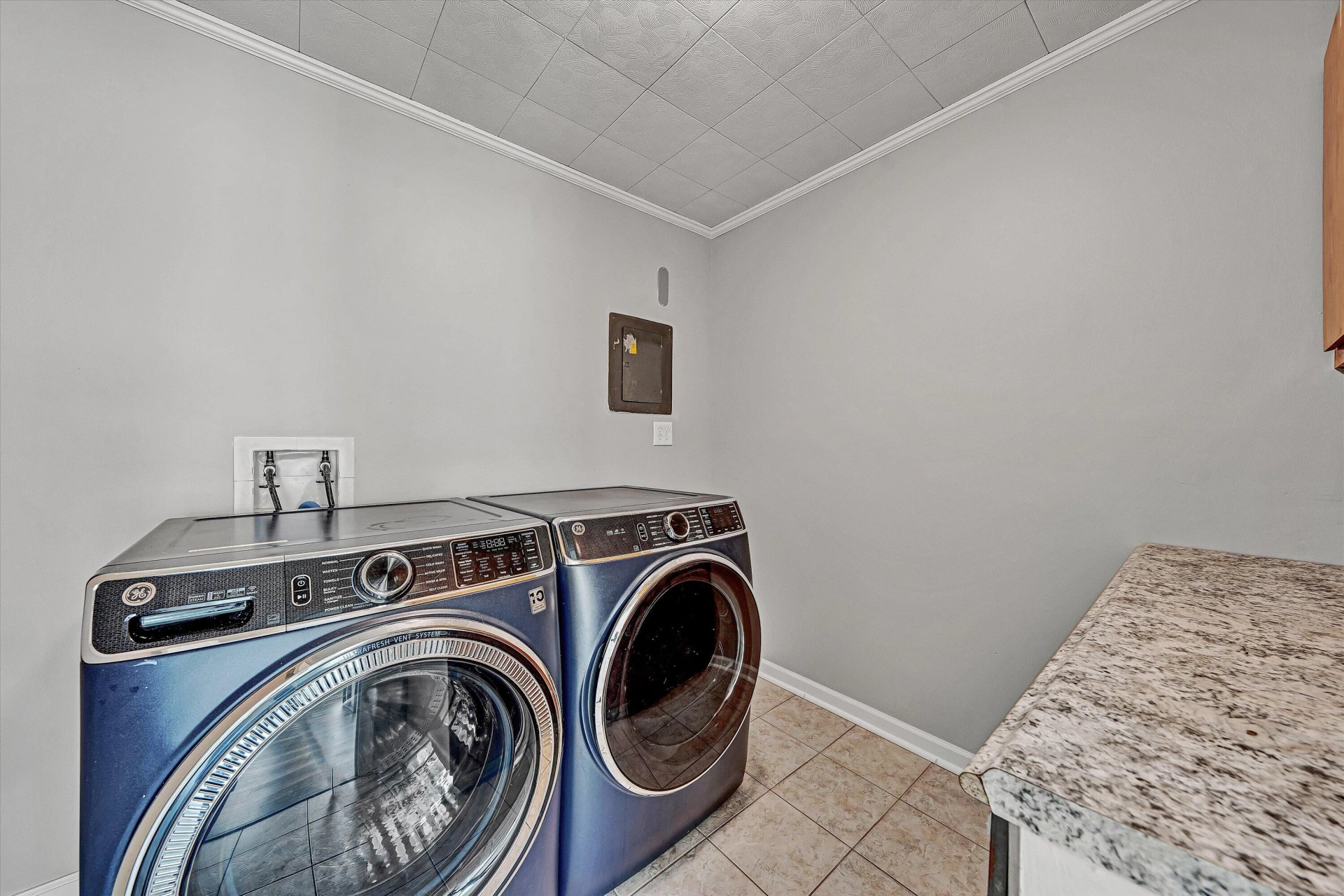 3131 Garst Cabin DR - Photo 17