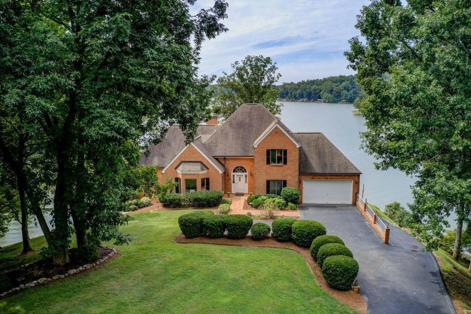 1300 Pats DR - Photo 3