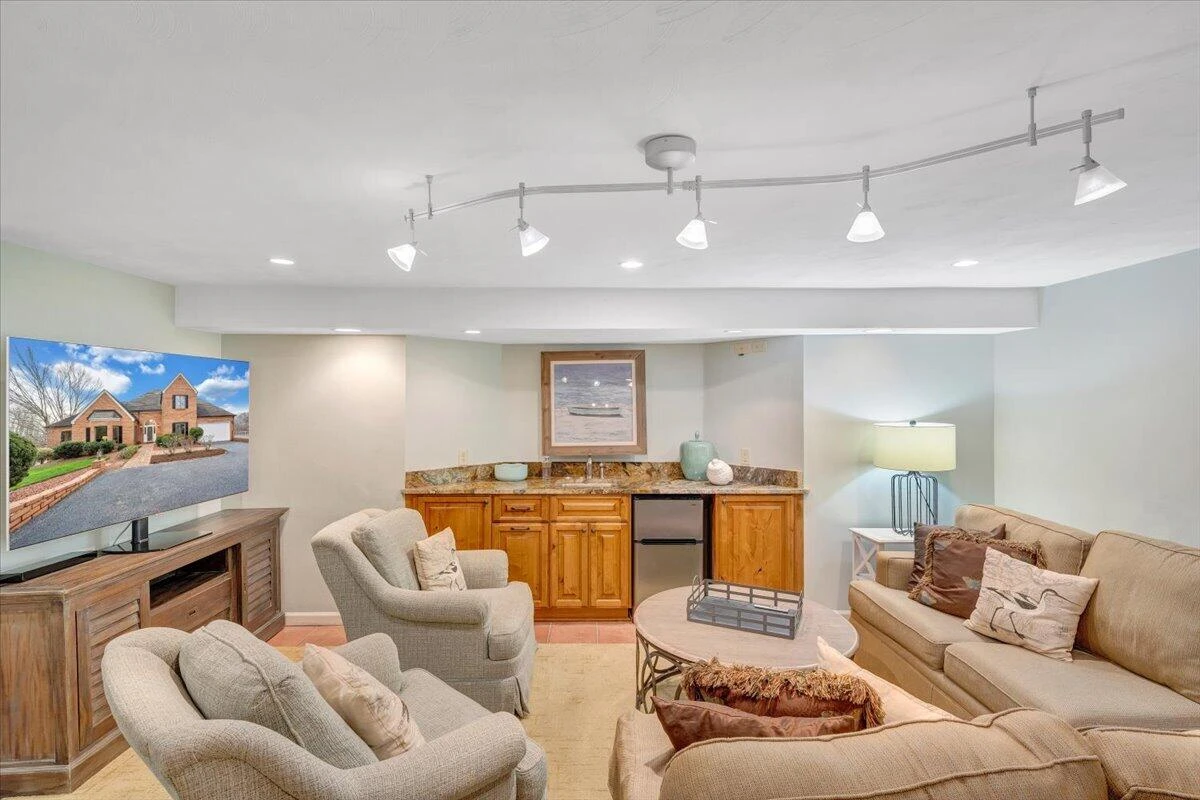 1300 Pats DR - Photo 65