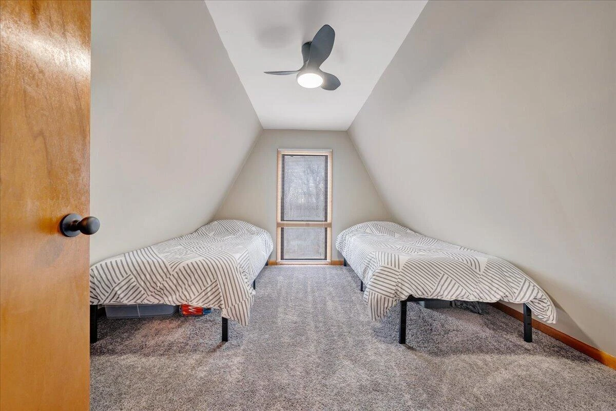 10924 Narrow Passage RD - Photo 36