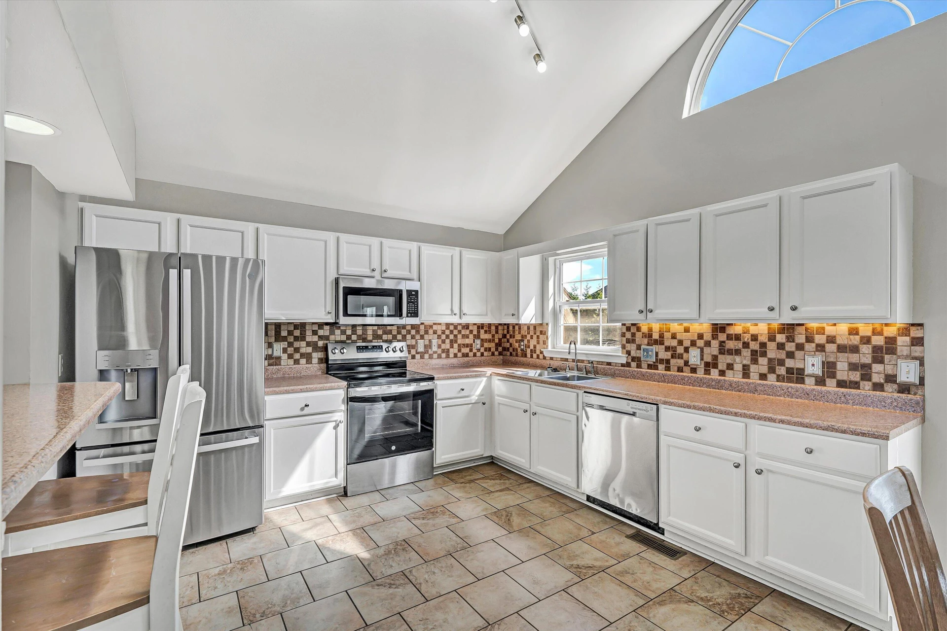 5920 Carolina TRL - Photo 11