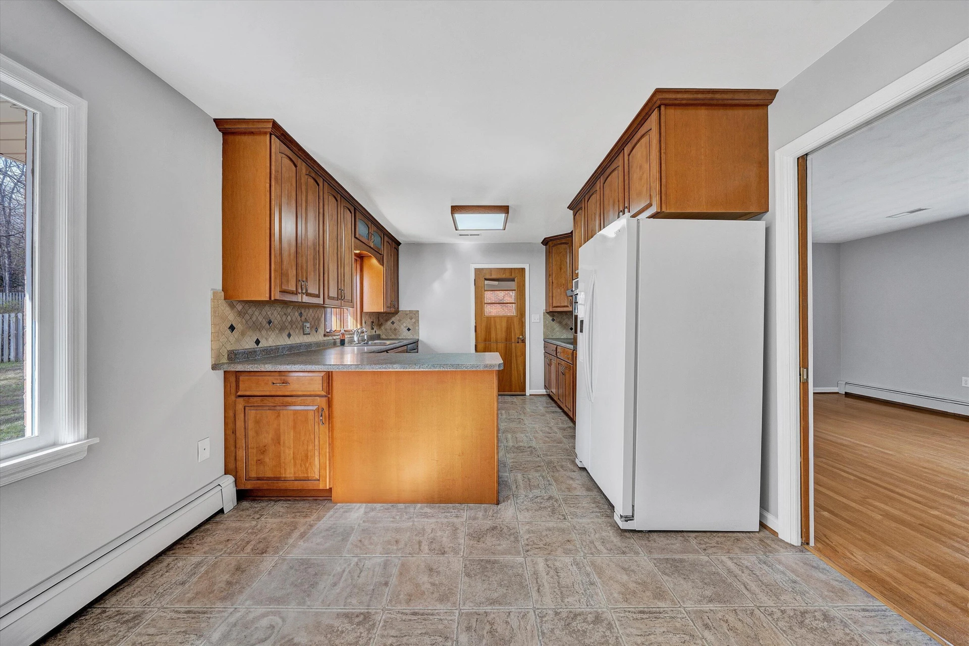3220 Hartley CIR SW - Photo 17