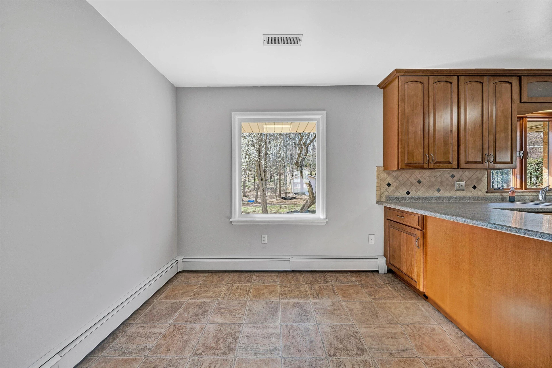 3220 Hartley CIR SW - Photo 18