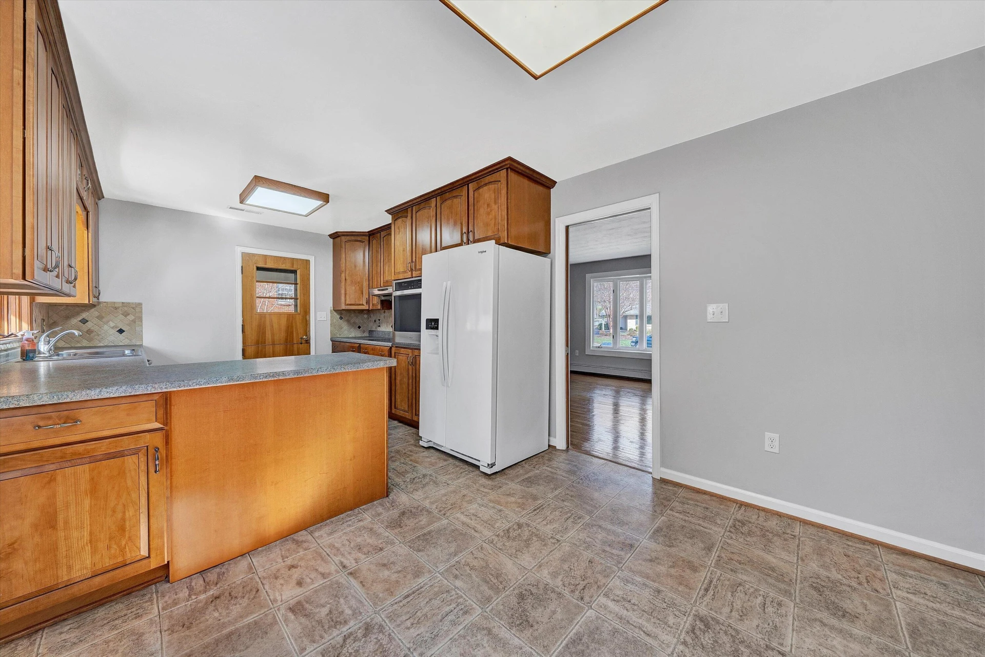 3220 Hartley CIR SW - Photo 21