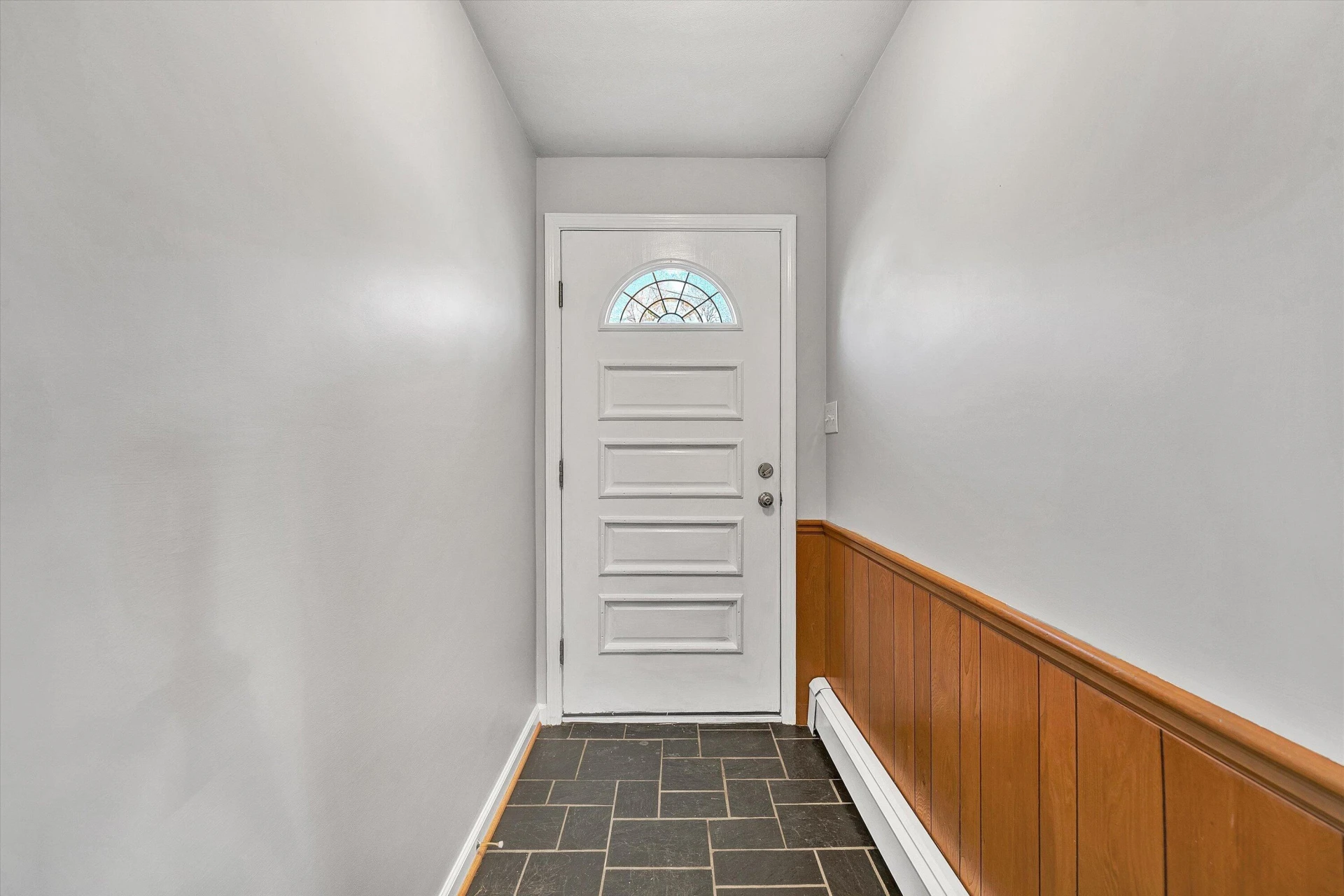 3220 Hartley CIR SW - Photo 4