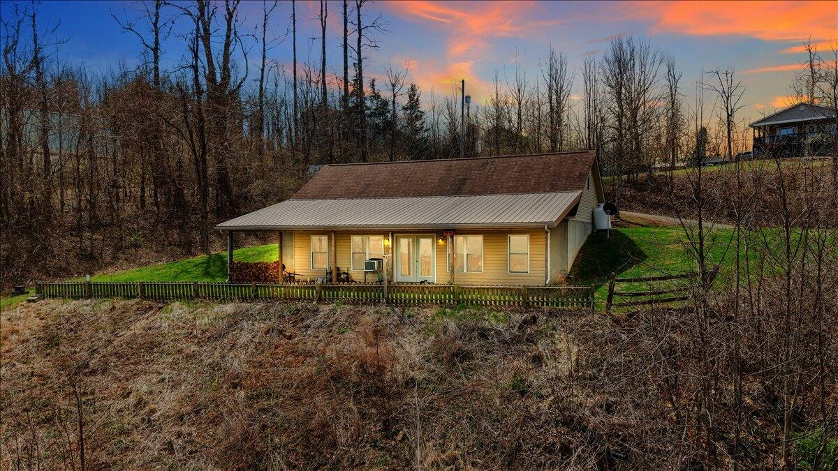 50 Doe Valley DR SE
