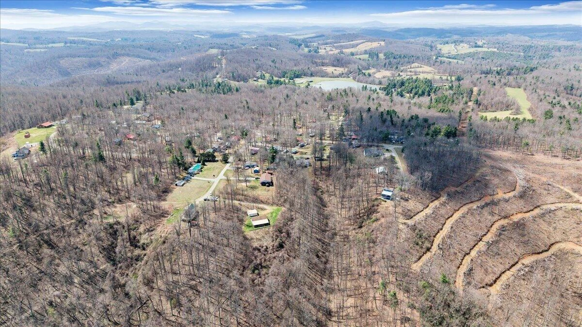 50 Doe Valley DR SE - Photo 26