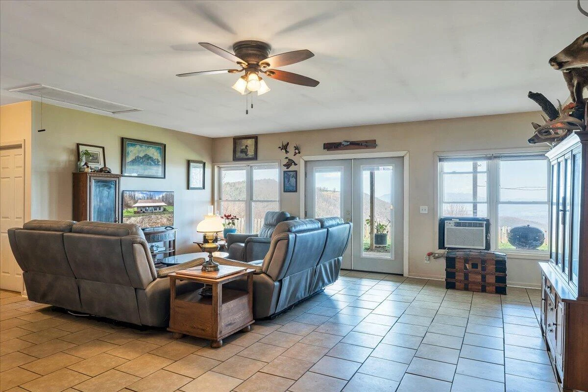 50 Doe Valley DR SE - Photo 4