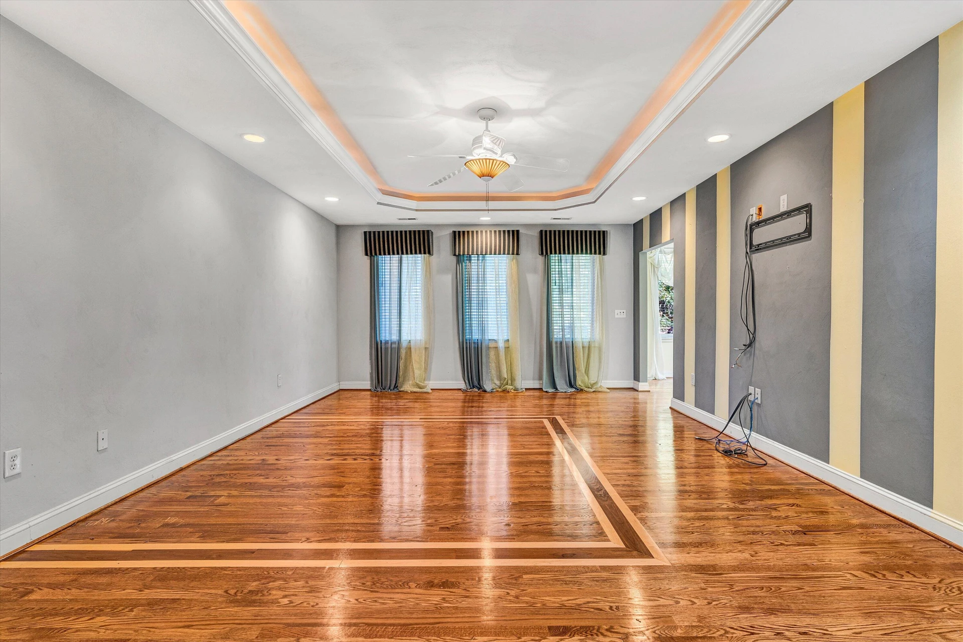 1721 Walden CIR - Photo 34
