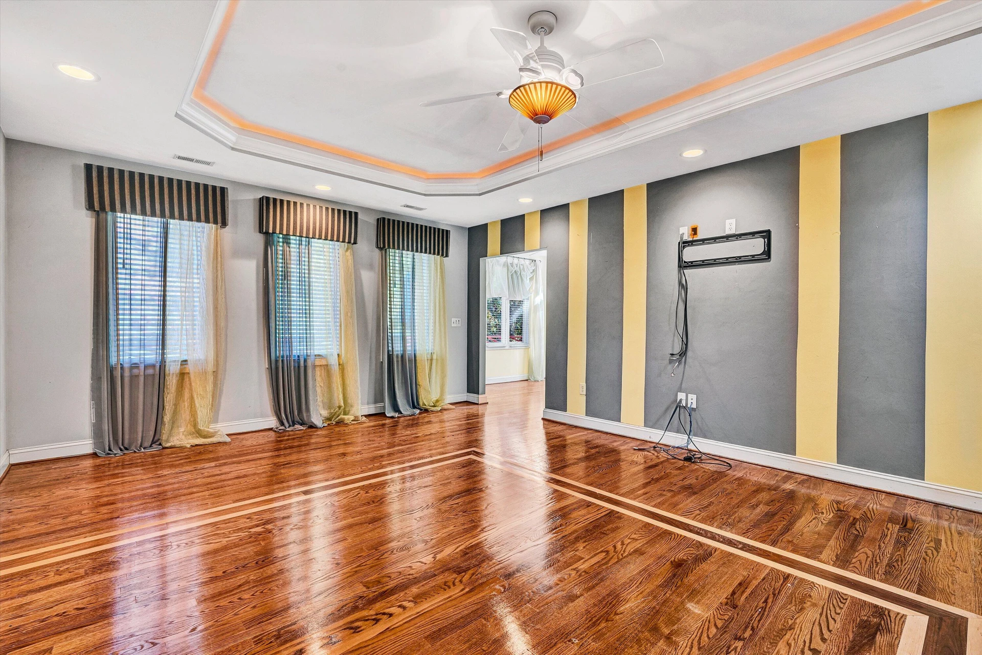 1721 Walden CIR - Photo 35