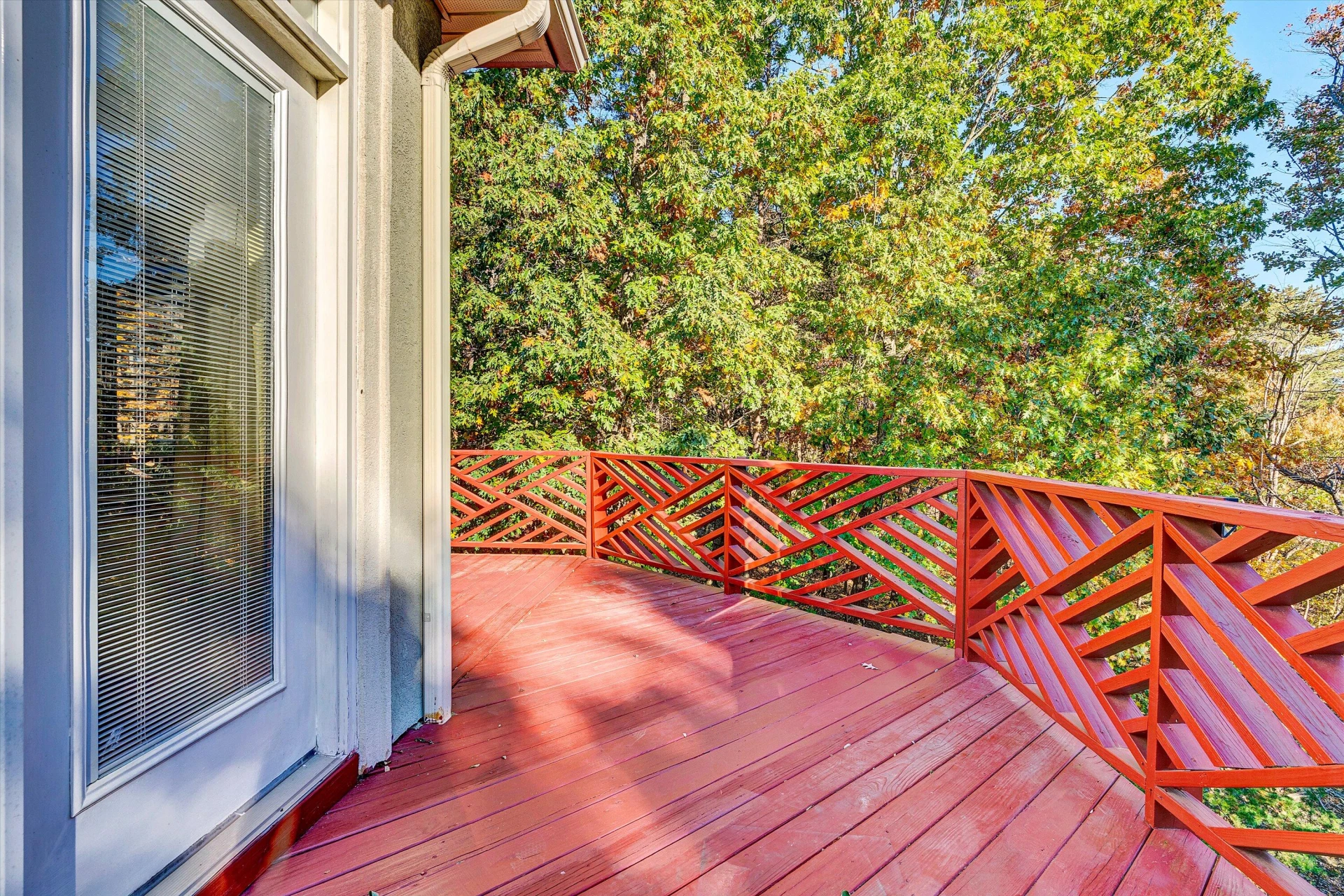 1721 Walden CIR - Photo 38