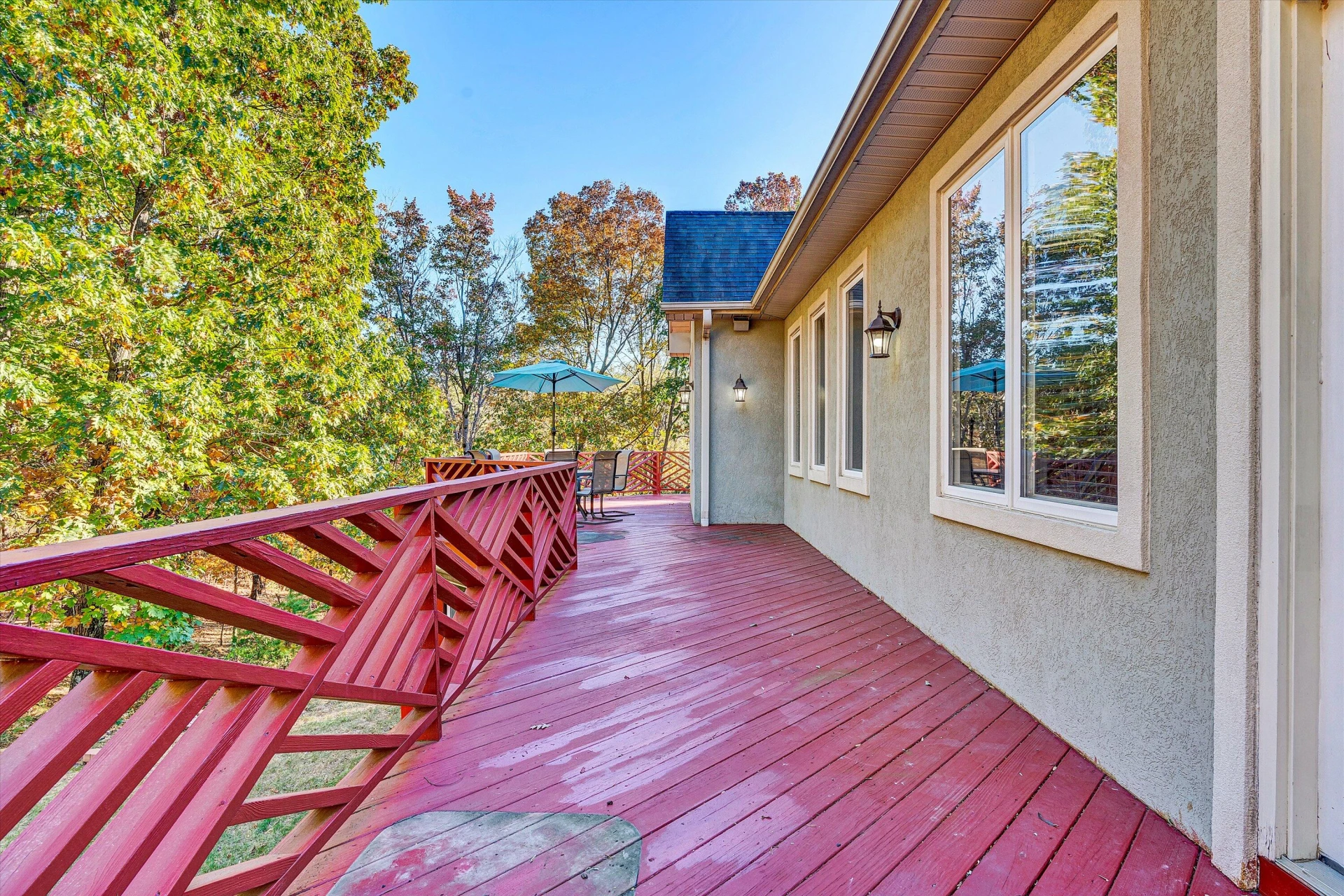 1721 Walden CIR - Photo 40