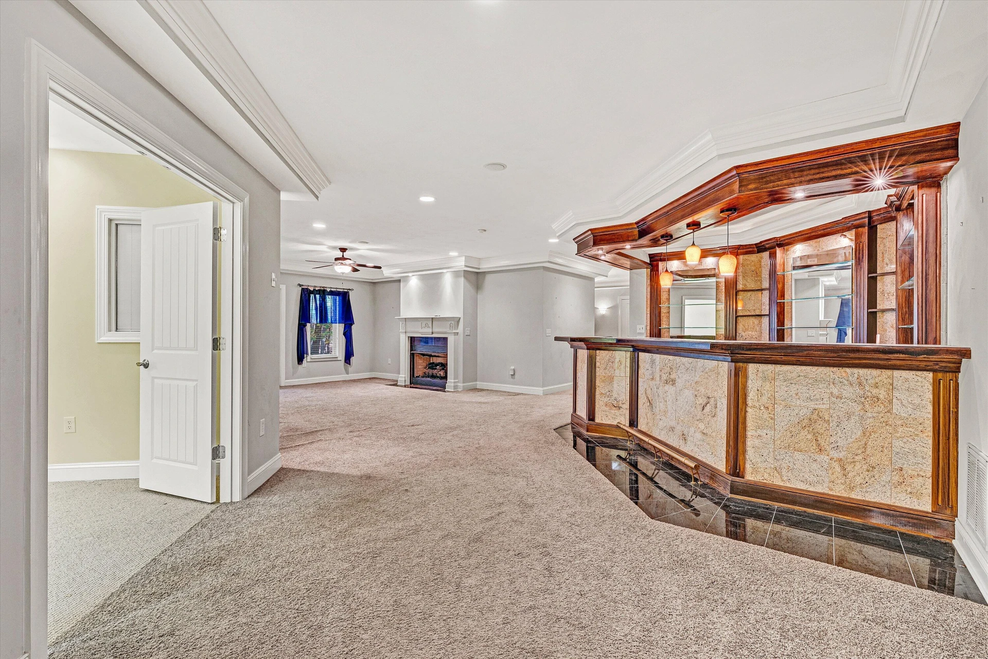 1721 Walden CIR - Photo 51