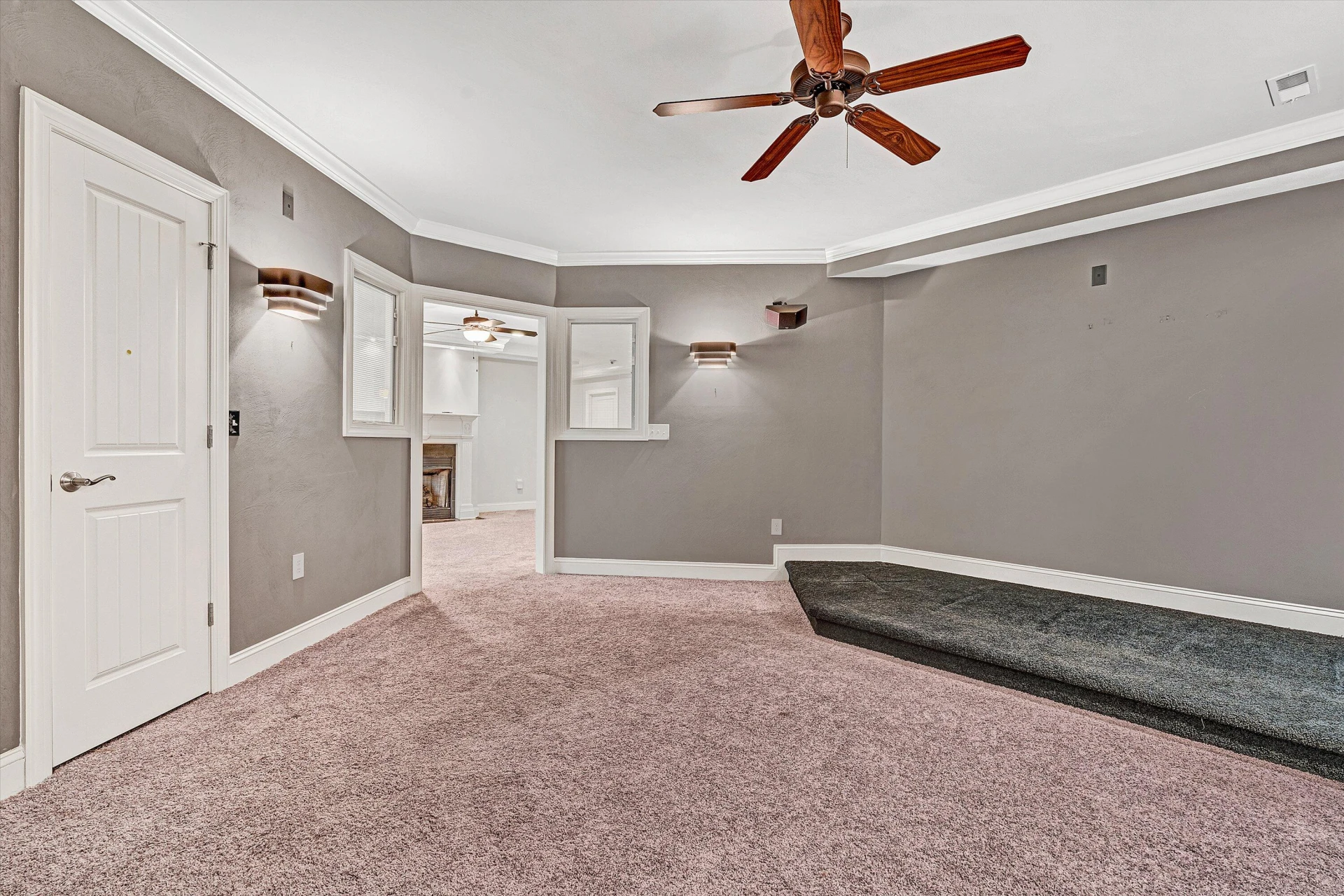 1721 Walden CIR - Photo 59