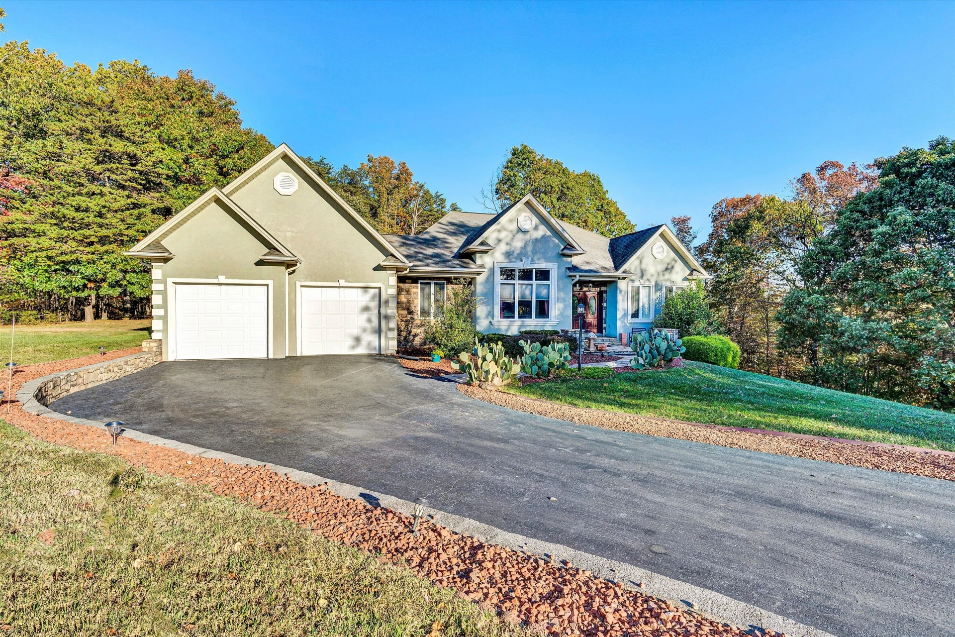 1721 Walden CIR - Photo 76