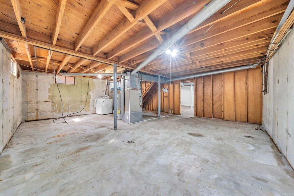 3807 Troutland AVE NW - Photo 27