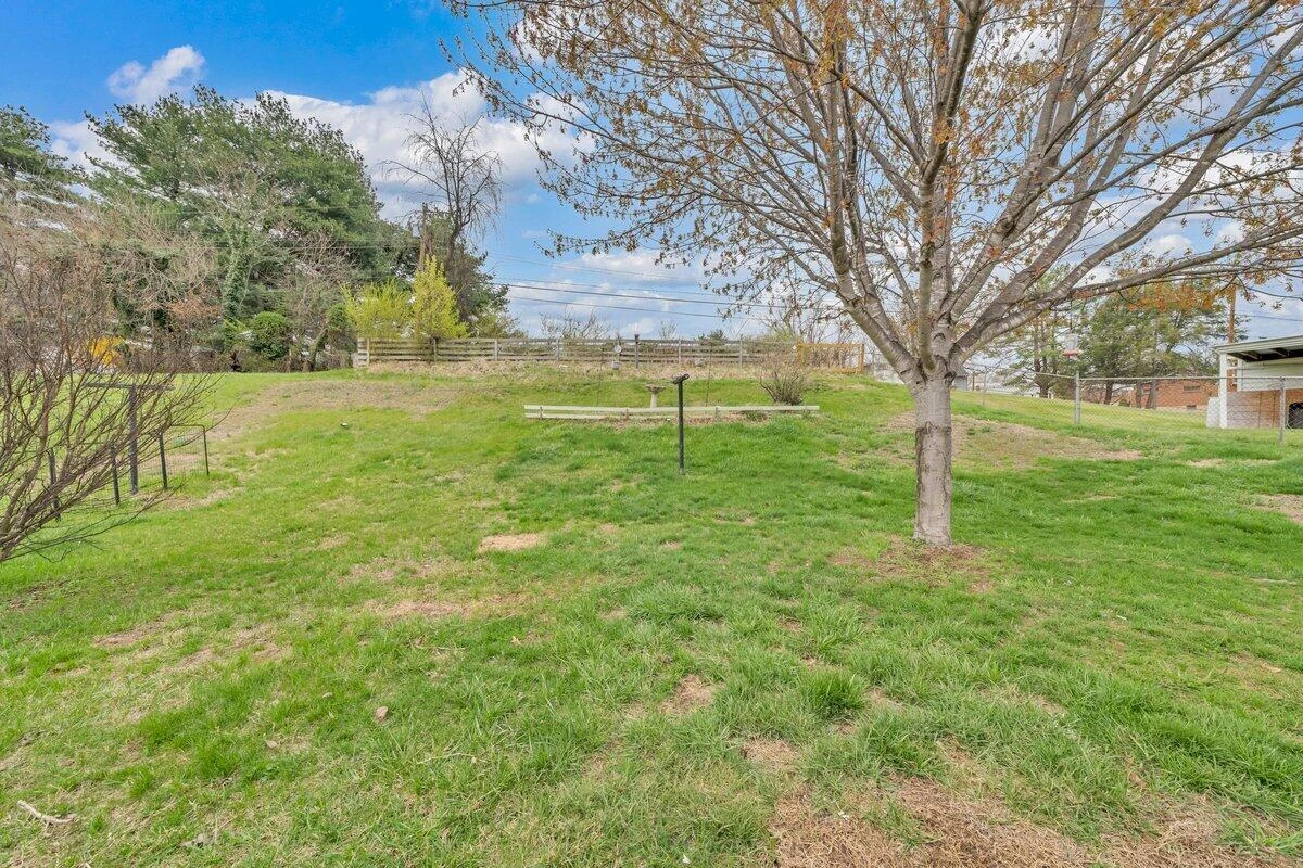 3807 Troutland AVE NW - Photo 30