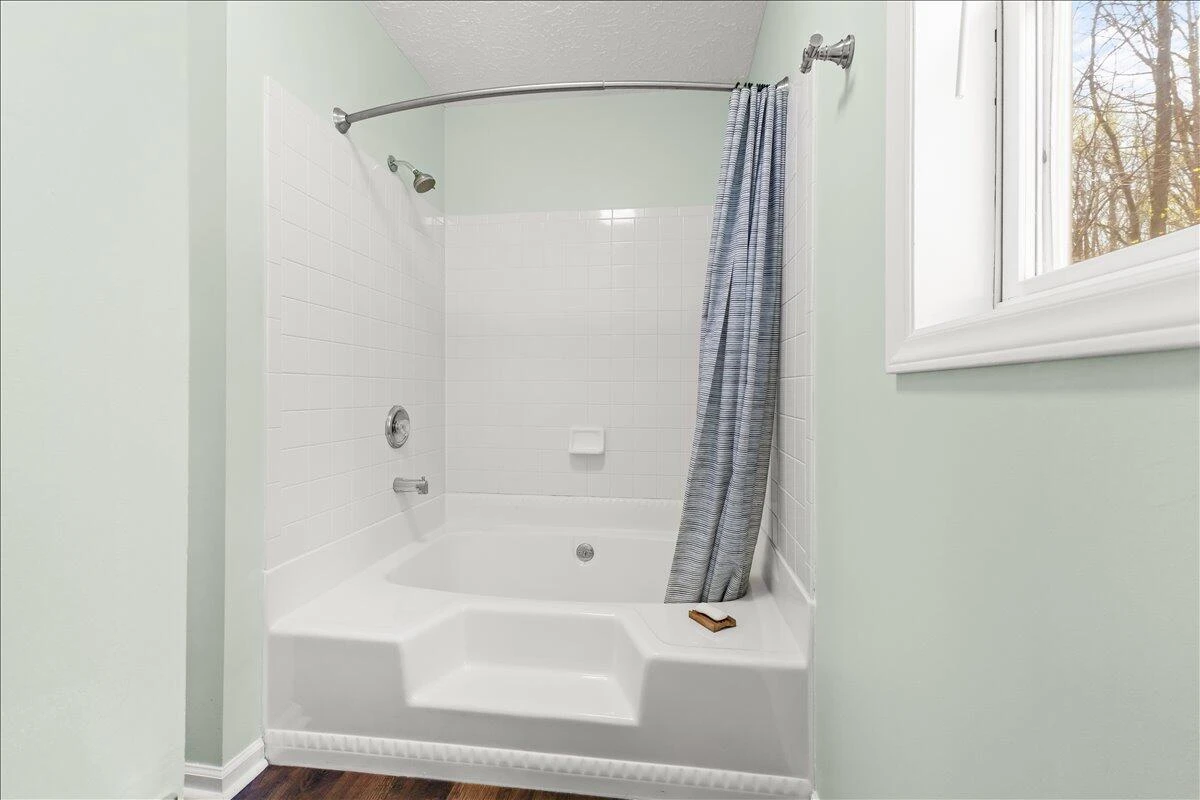 290 Dodee LN - Photo 29