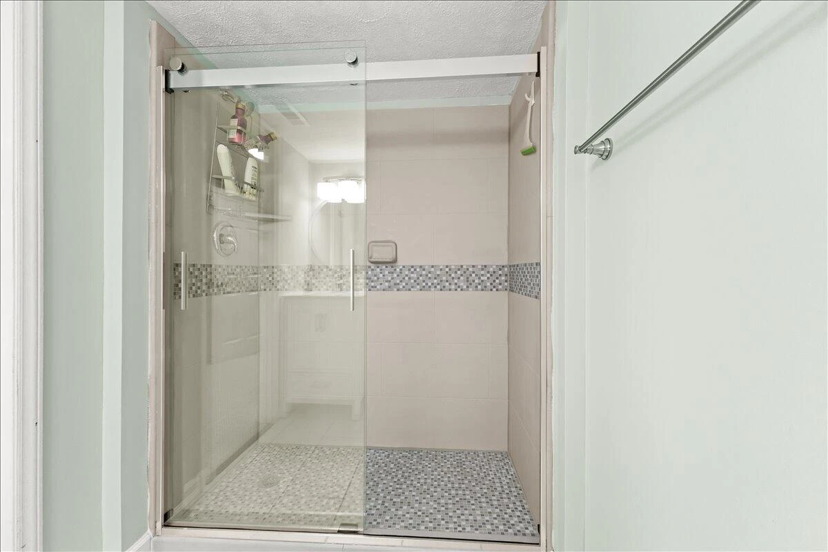 290 Dodee LN - Photo 30