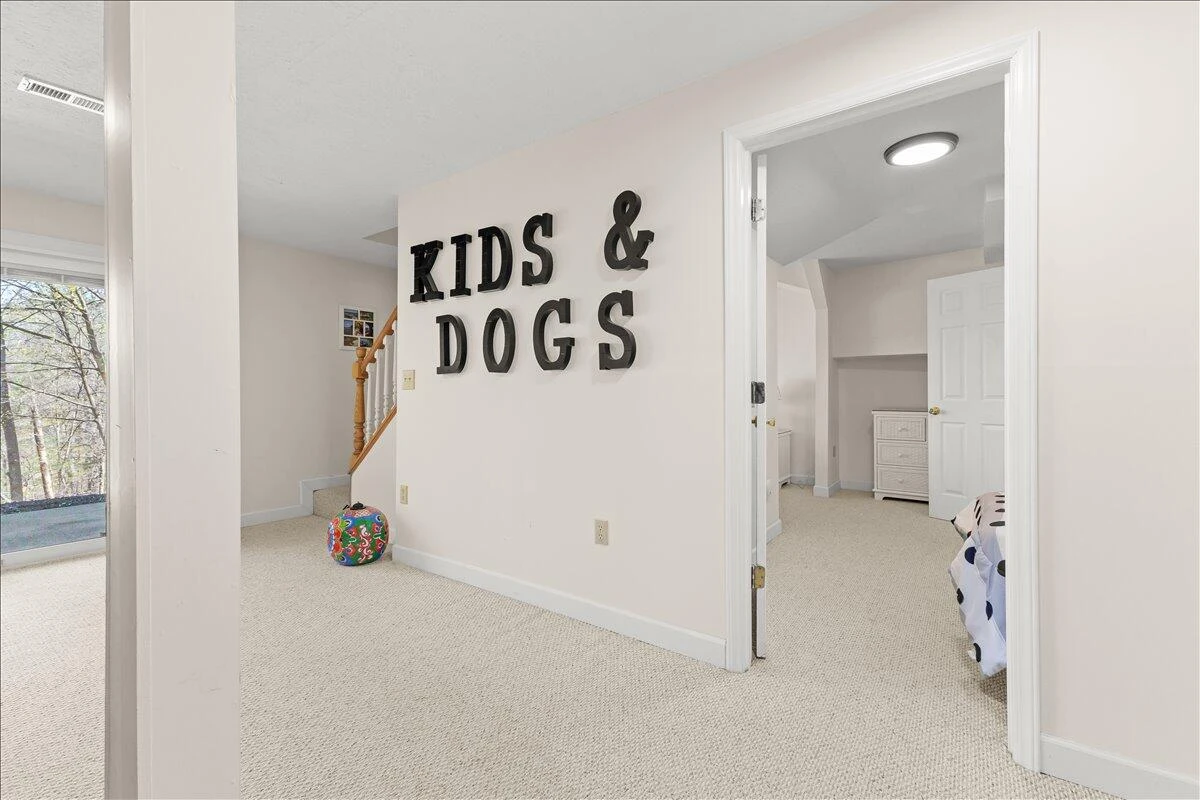 290 Dodee LN - Photo 38