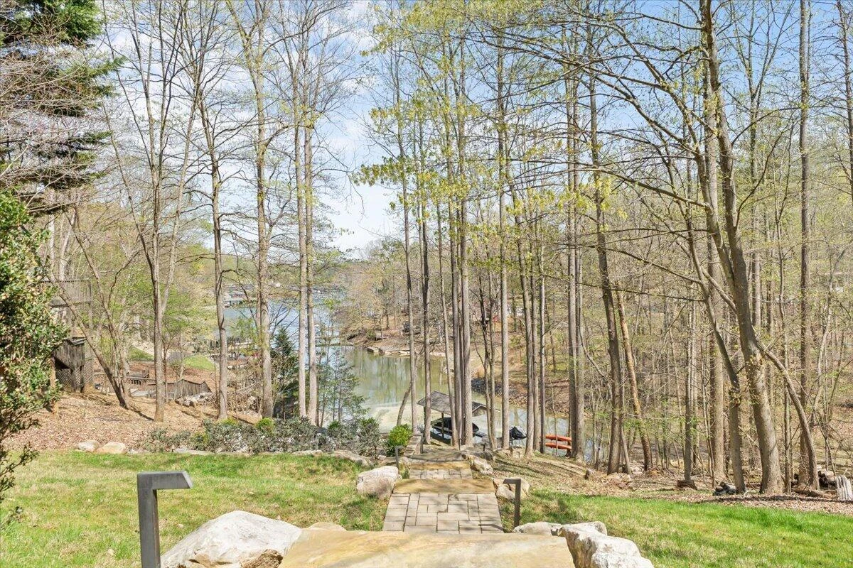 290 Dodee LN - Photo 42