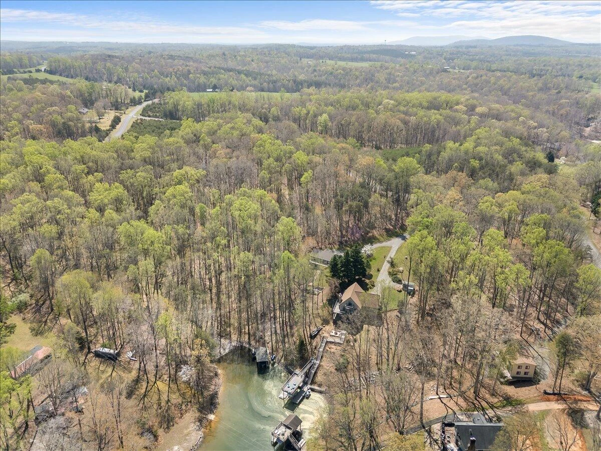 290 Dodee LN - Photo 53