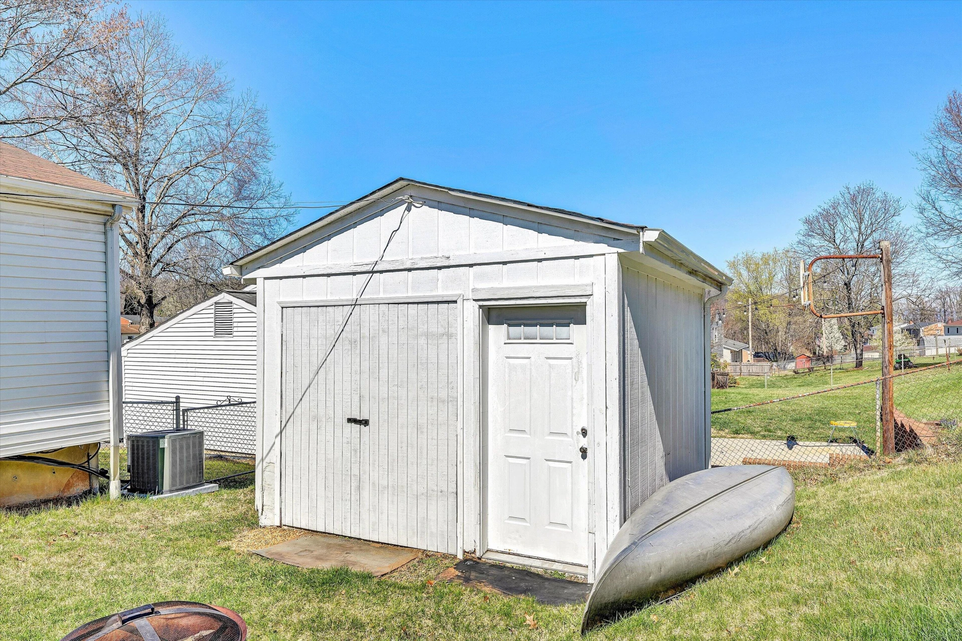 3076 Pebble DR - Photo 28
