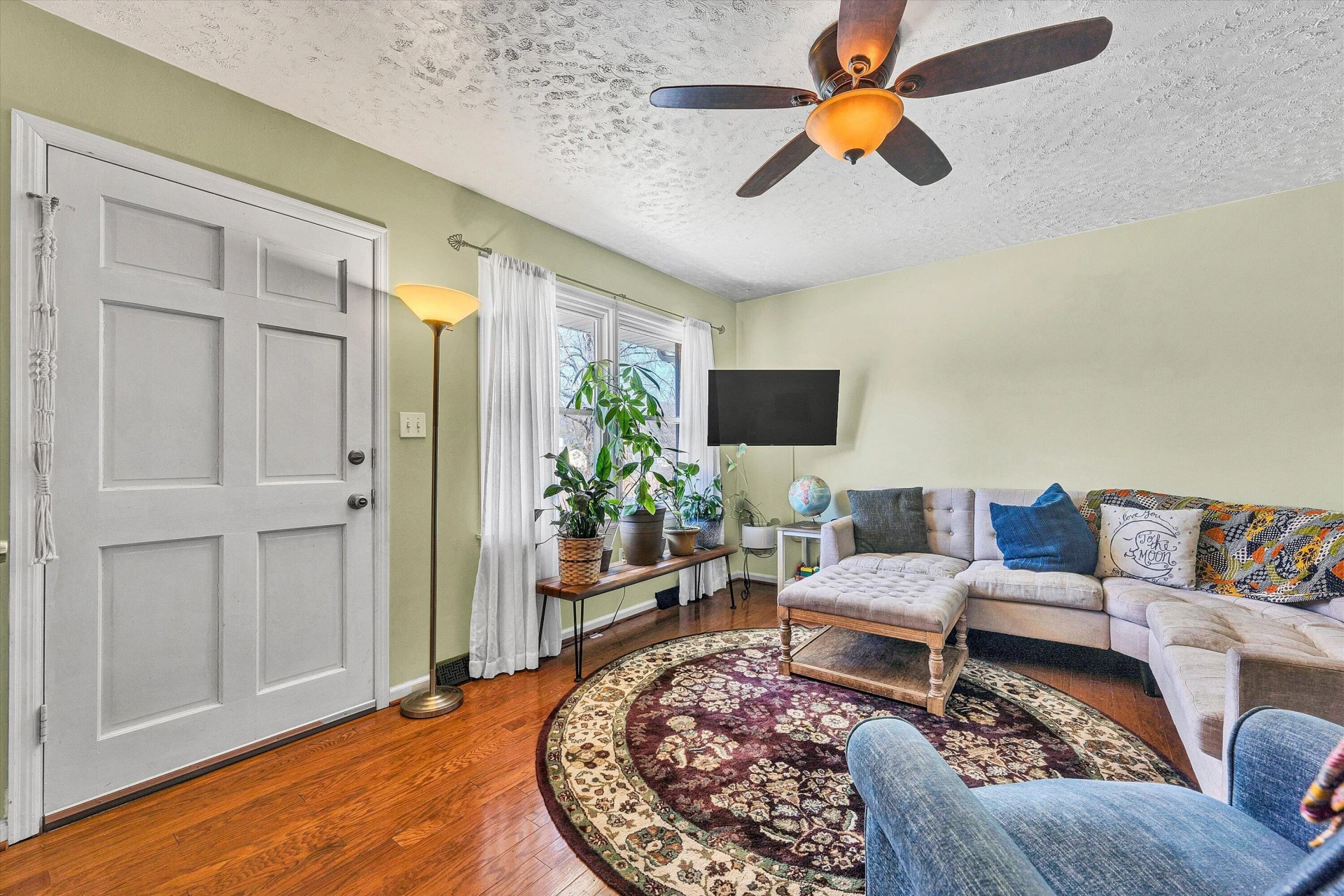 3076 Pebble DR - Photo 7