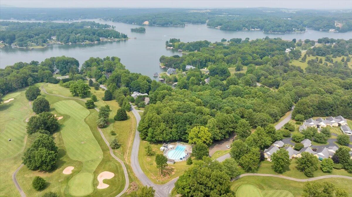 232 Peninsula DR - Photo 135